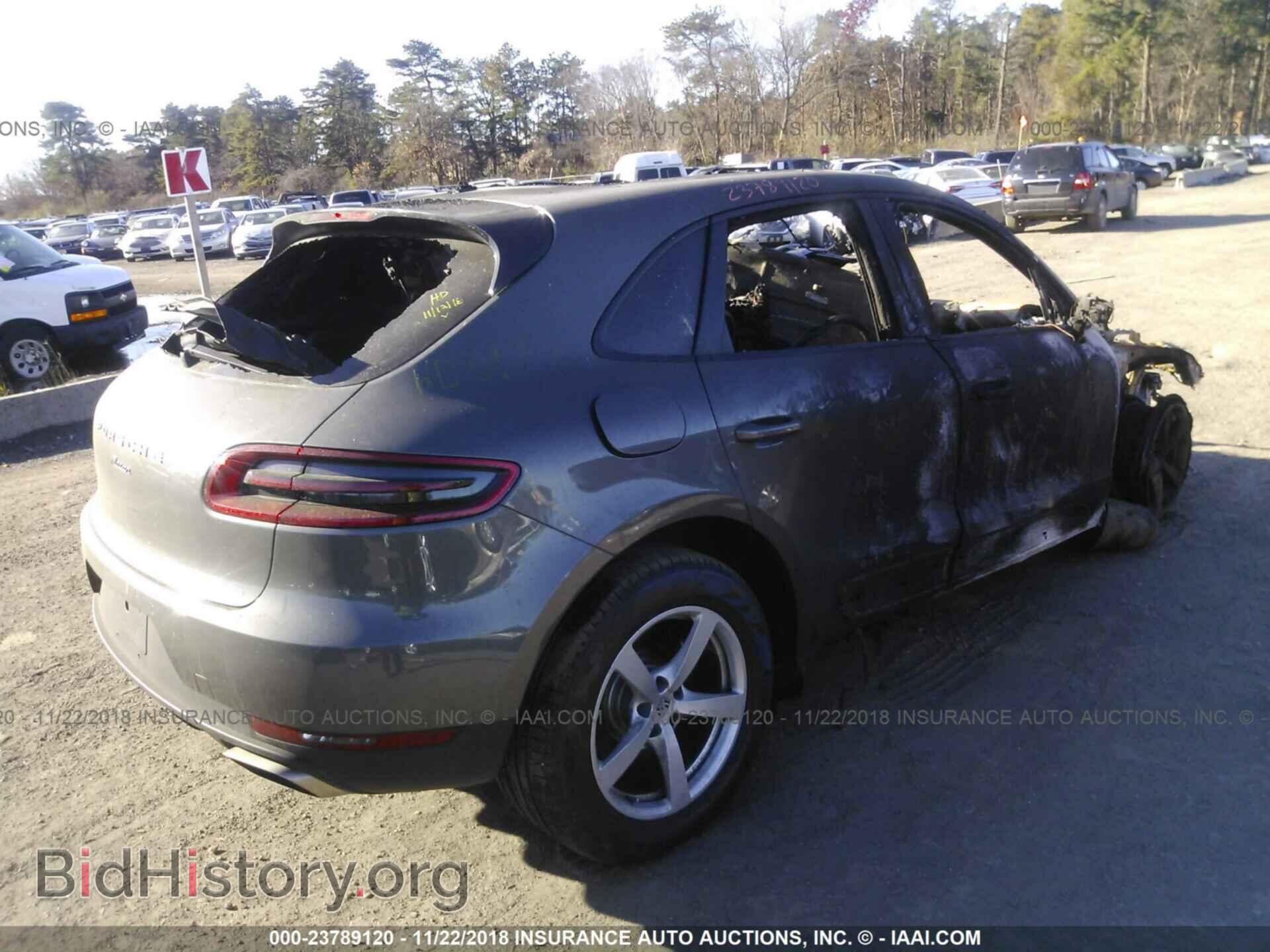 2018 PORSCHE MACAN - VIN: WP1AA2A52JLB21411 - Photo 4