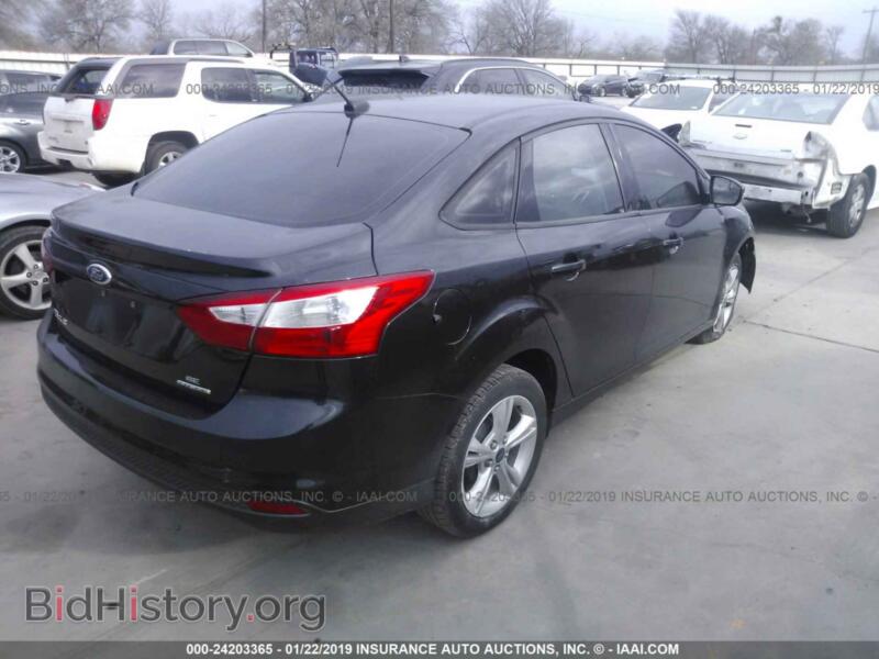 2013 Ford FOCUS (VIN 1FADP3F26DL381029) — фото 4 из 10