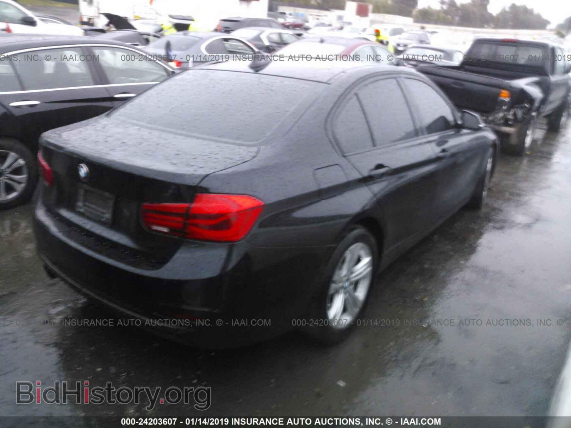 2016 BMW 328 - VIN: WBA8E9G50GNU30275 - Фото 4