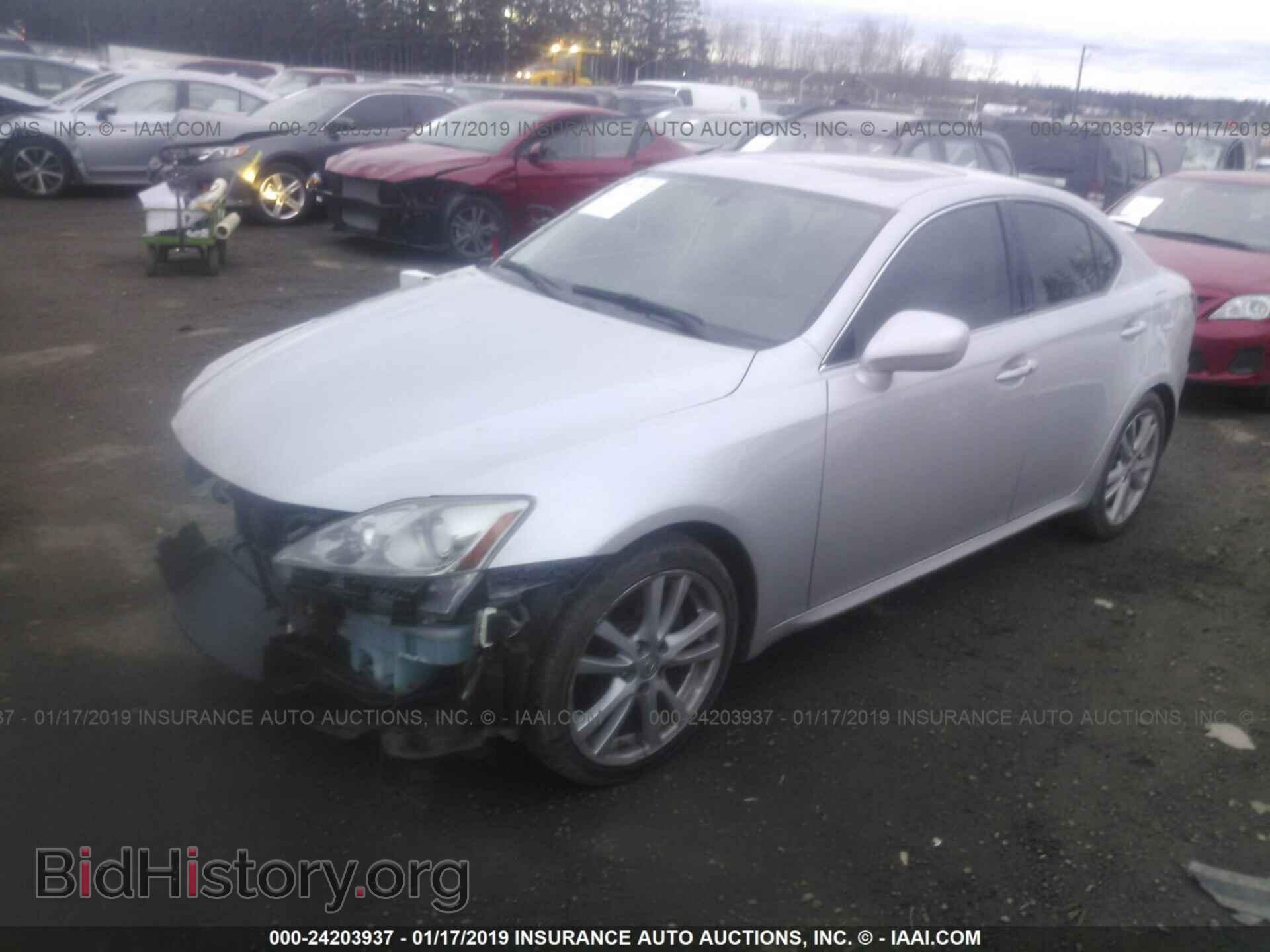 2007 LEXUS IS - VIN: JTHBK262X72050389 - Фото 2