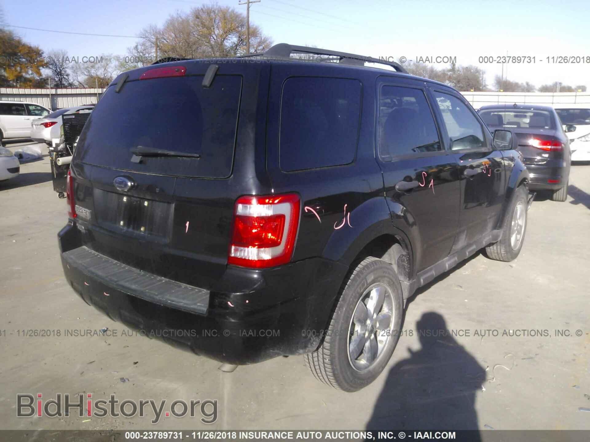 2009 FORD ESCAPE - VIN: 1FMCU03729KD01912 - Фото 4