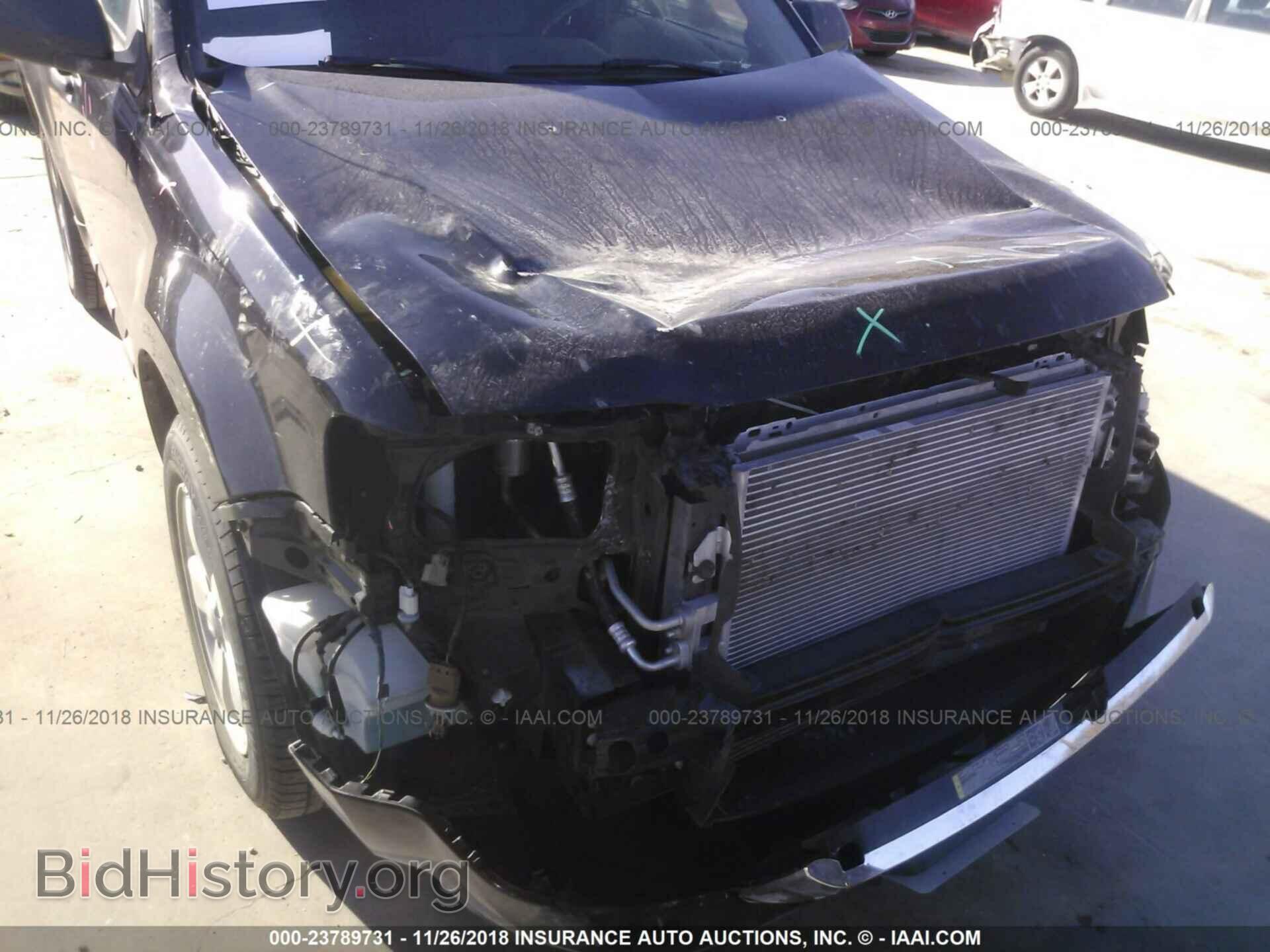 2009 FORD ESCAPE - VIN: 1FMCU03729KD01912 - Фото 6