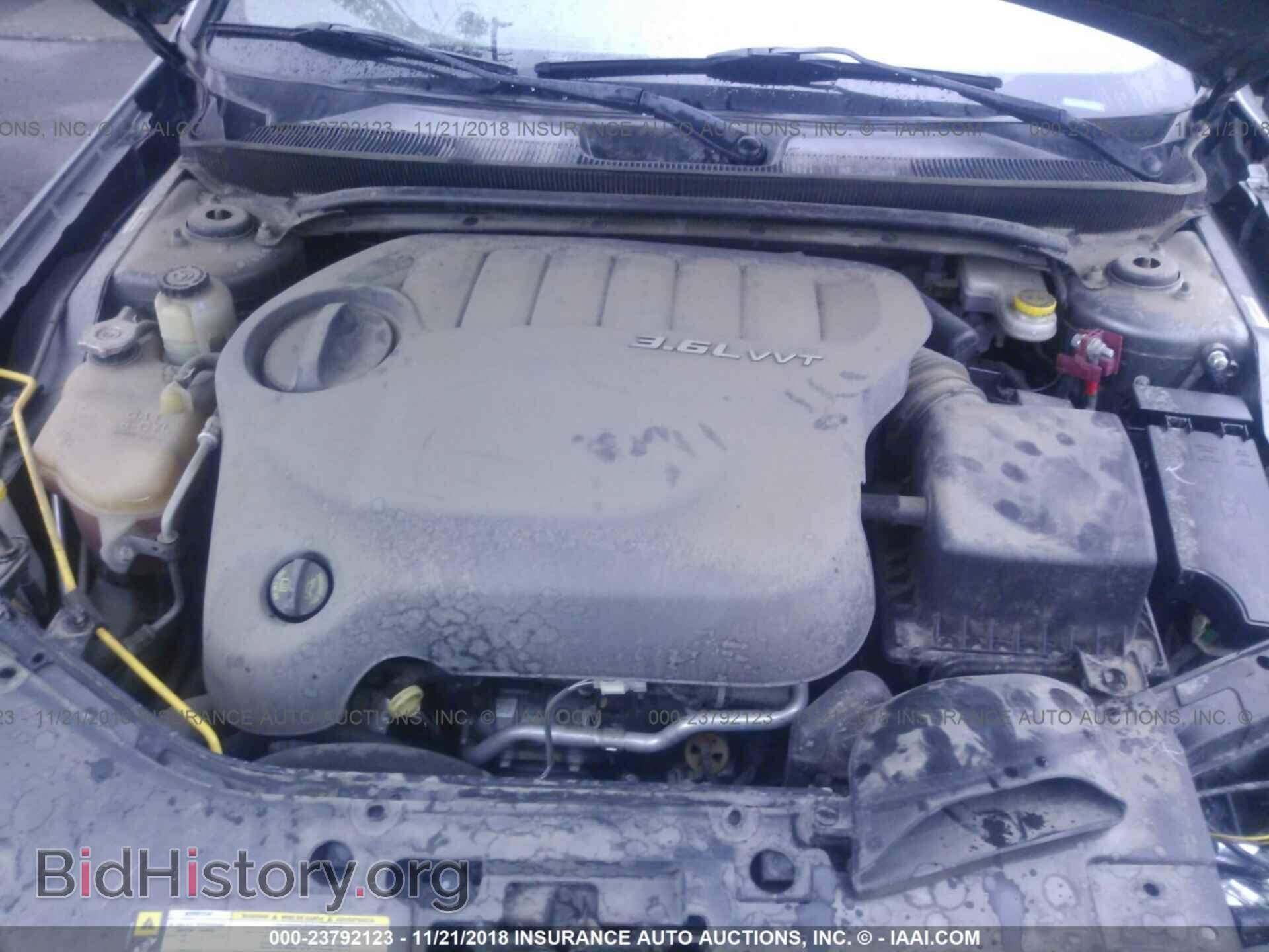 2013 CHRYSLER 200 - VIN: 1C3CCBCG3DN524815 - Фото 10