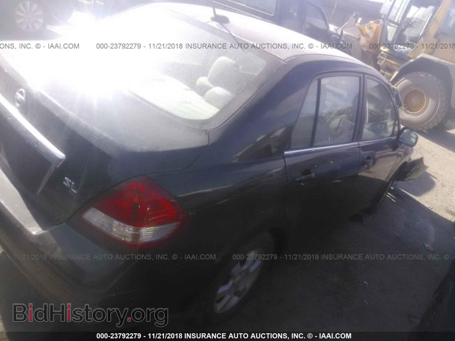 2007 NISSAN VERSA - VIN: 3N1BC11EX7L397684 - Фото 4