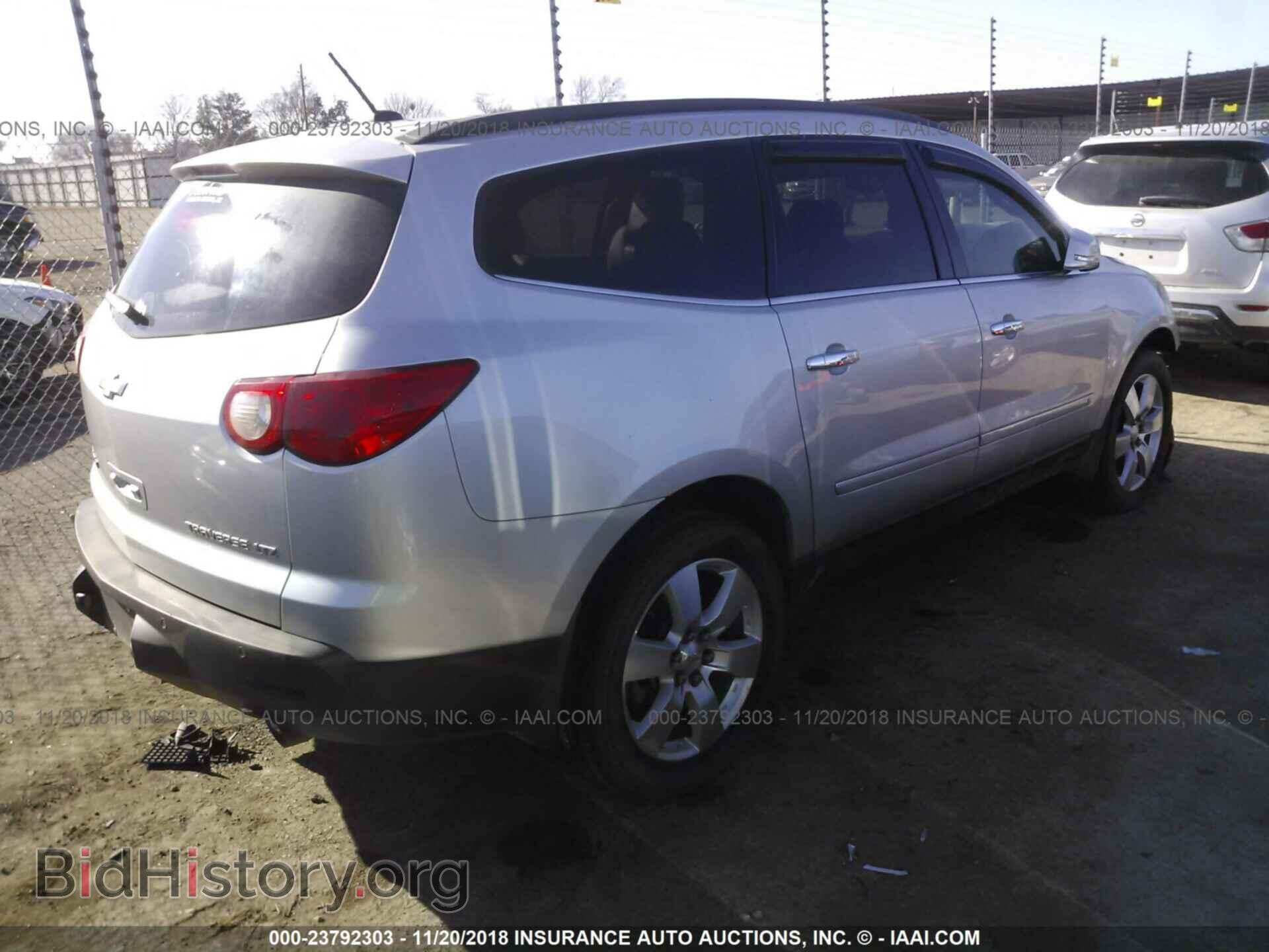2009 CHEVROLET TRAVERSE - VIN: 1GNER33D49S173766 - Фото 4