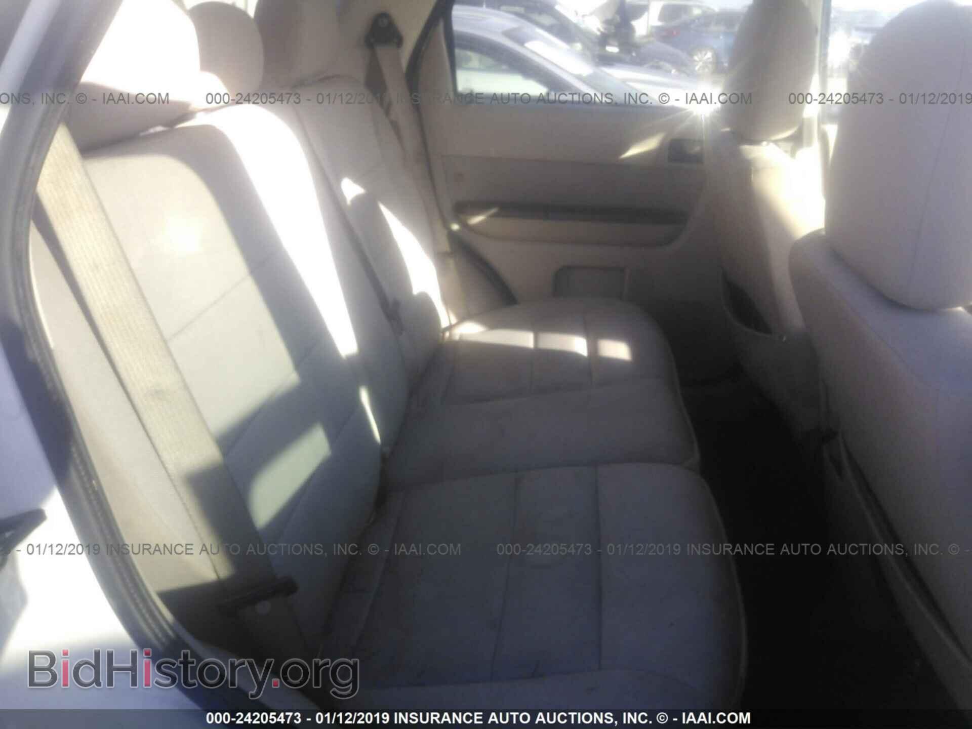 2011 FORD ESCAPE - VIN: 1FMCU0DG9BKA92382 - Photo 8
