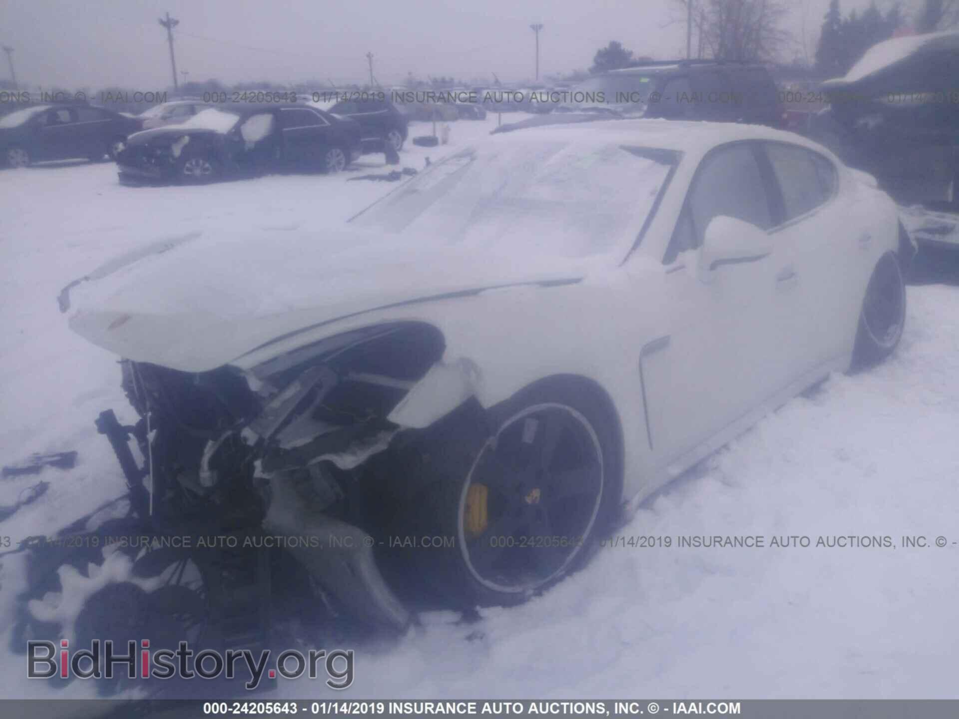 2015 PORSCHE PANAMERA - VIN: WP0AC2A78FL070372 - Фото 2