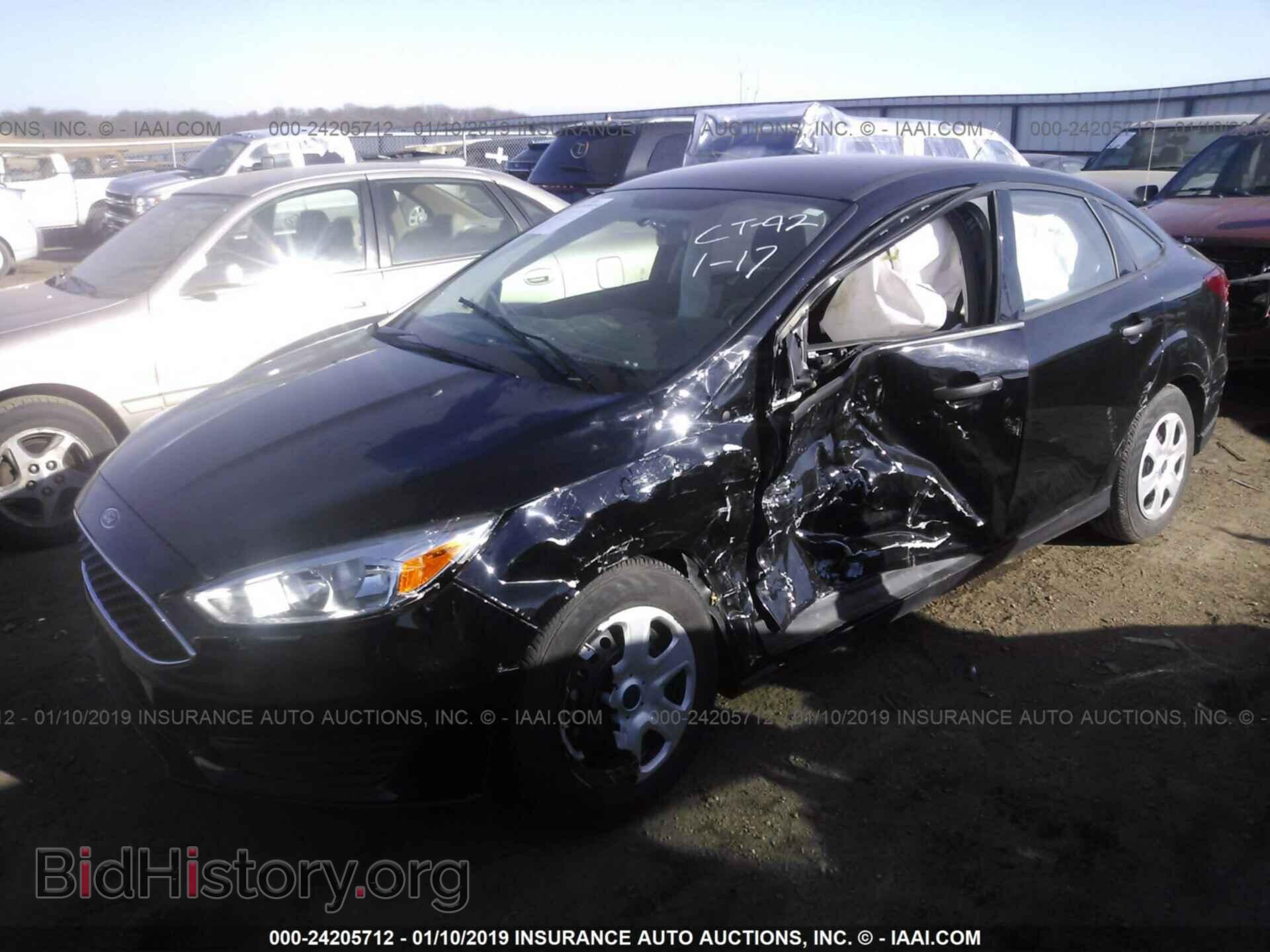 2017 FORD FOCUS - VIN: 1FADP3E2XHL307992 - Photo 2