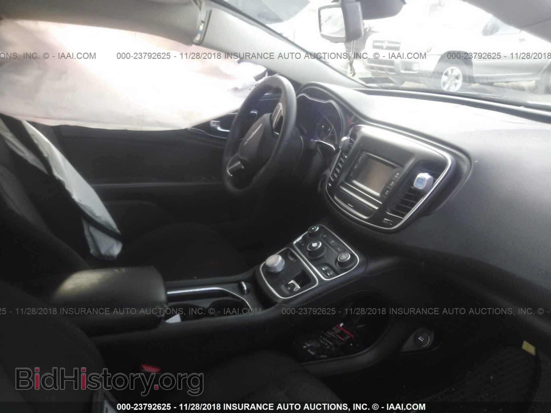 2015 CHRYSLER 200 - VIN: 1C3CCCAB2FN752269 - Photo 5