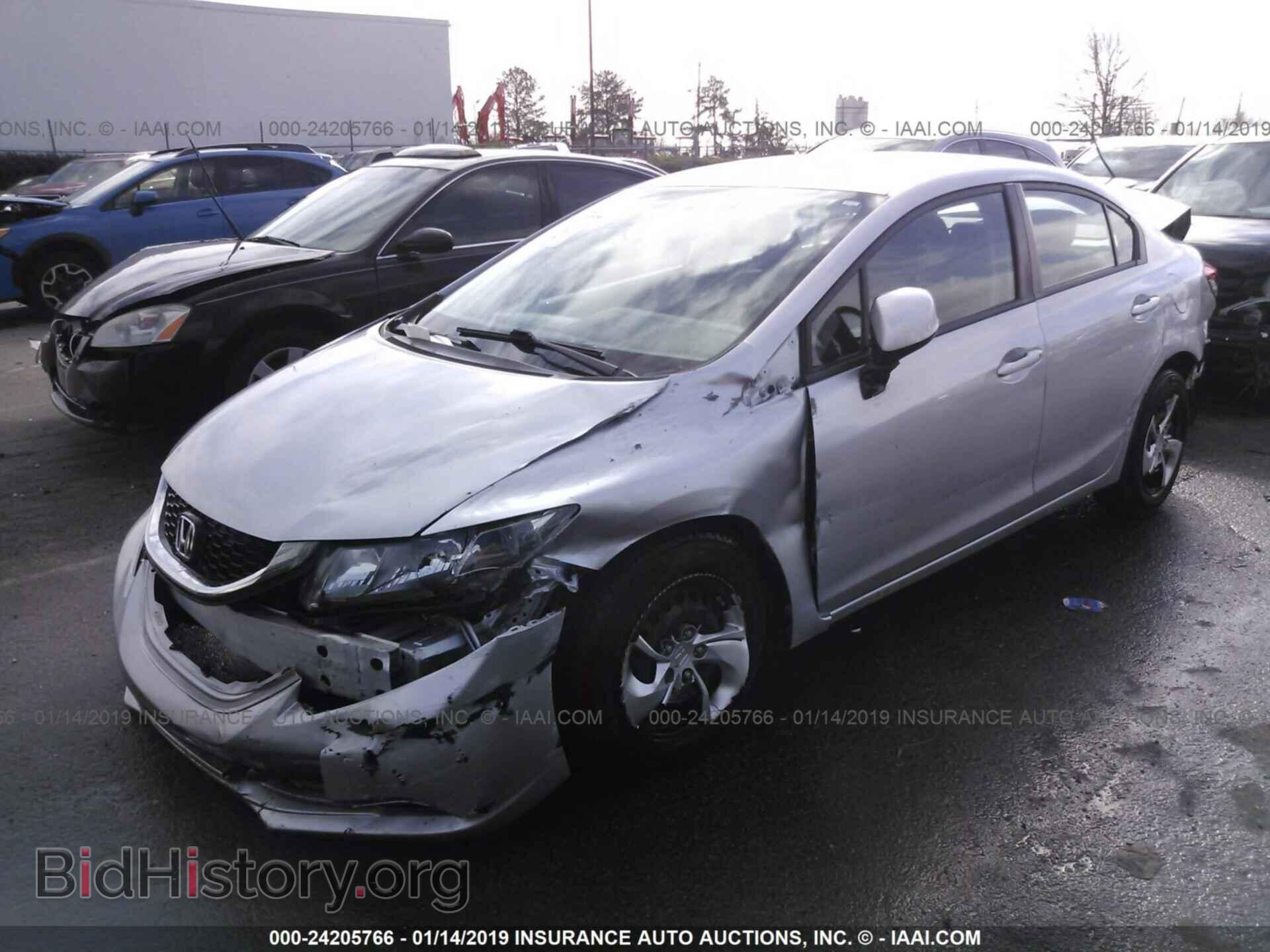 2013 HONDA CIVIC - VIN: 2HGFB2F58DH574108 - Фото 2