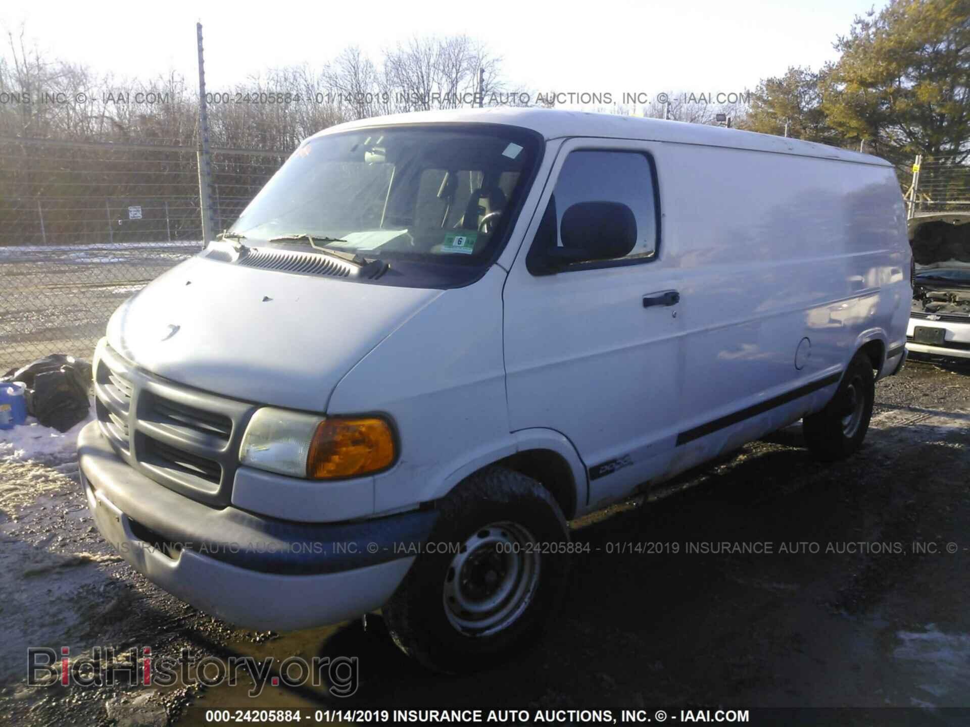 2002 DODGE RAM VAN - VIN: 2B7HB11Y52K104024 - Фото 2