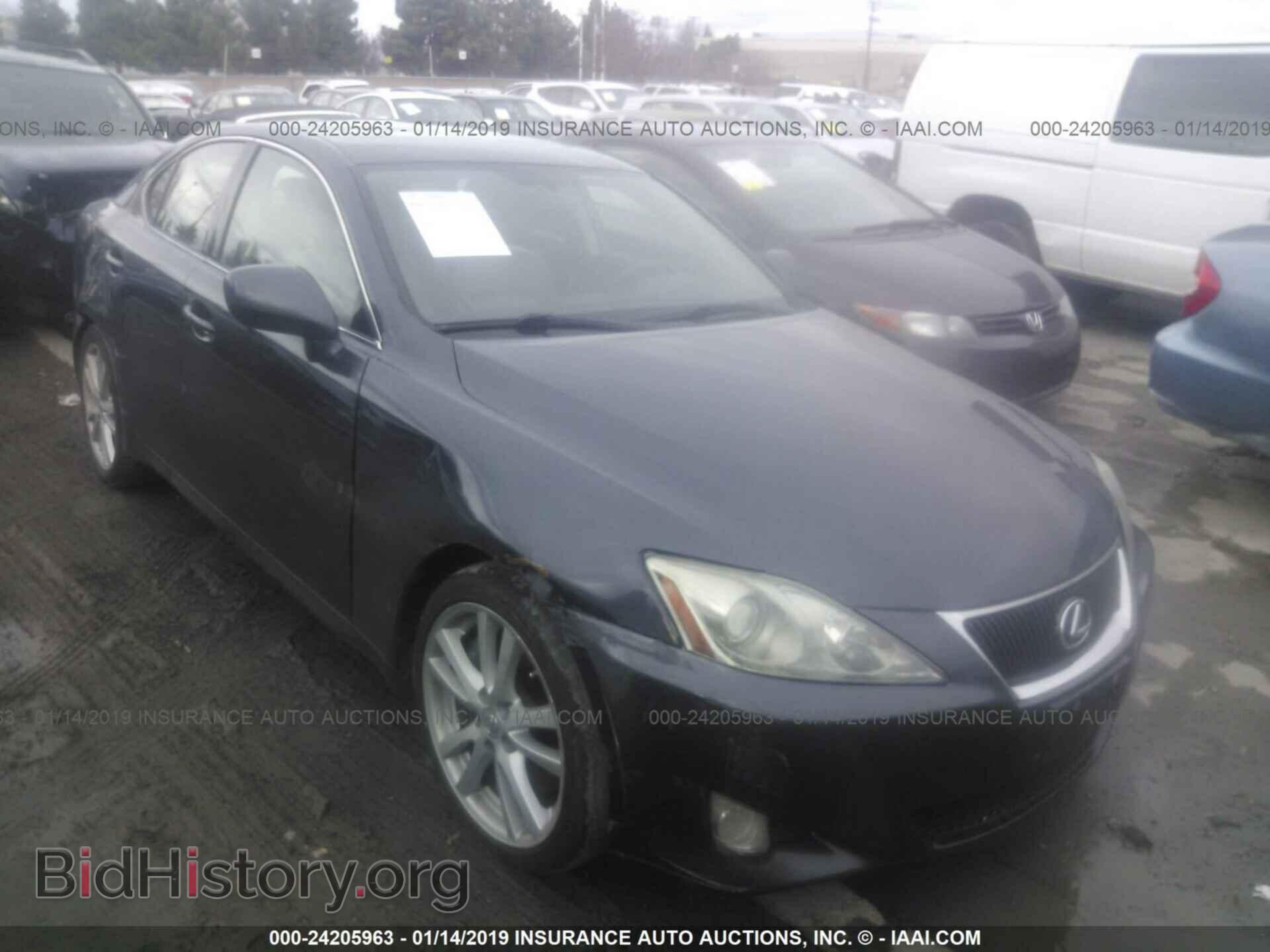 Фотография JTHBE262665002974 - LEXUS IS 2006