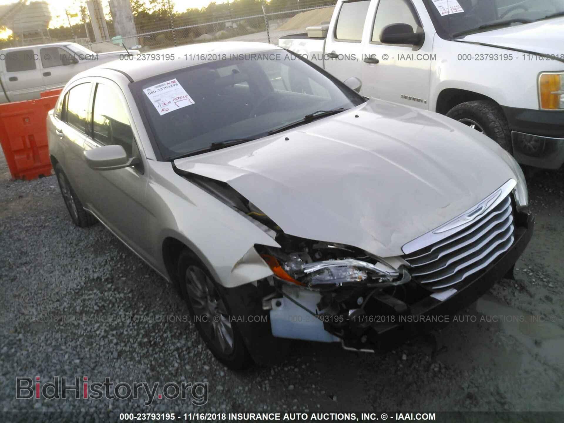 Photo 1C3CCBAB9EN230554 - CHRYSLER 200 2014