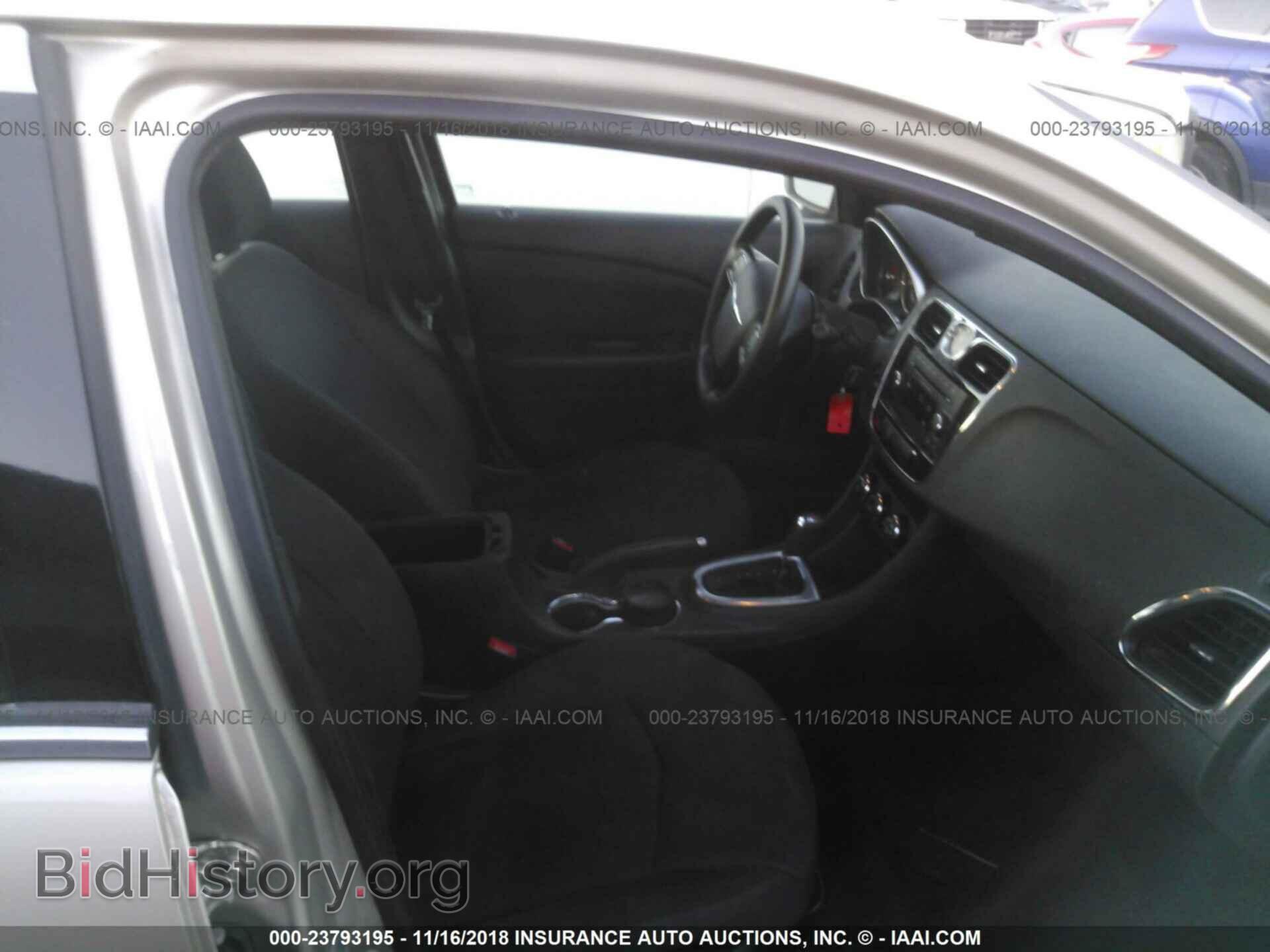 2014 CHRYSLER 200 - VIN: 1C3CCBAB9EN230554 - Фото 5