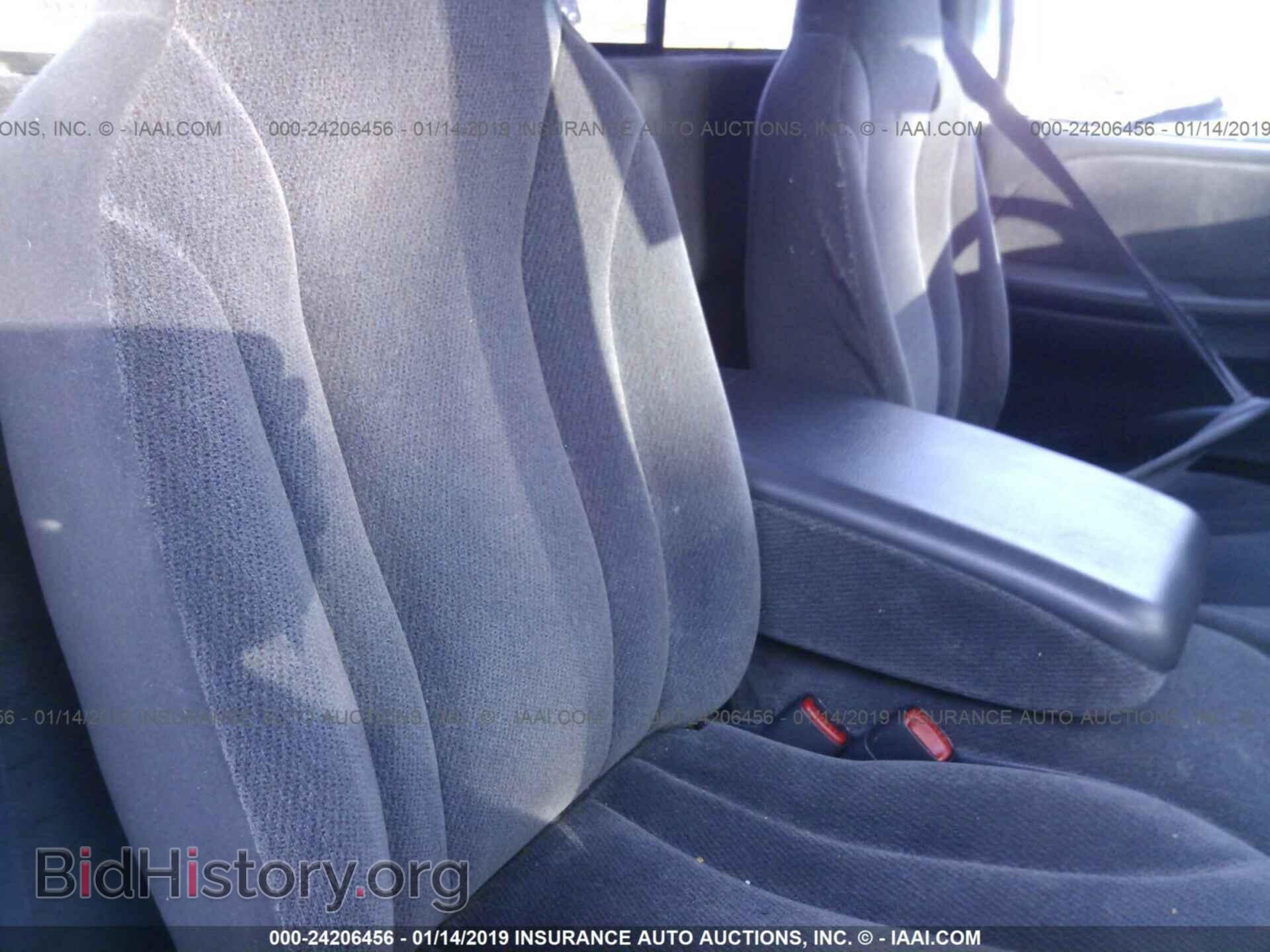 2000 DODGE DAKOTA - VIN: 1B7FL26X8YS559930 - Фото 8