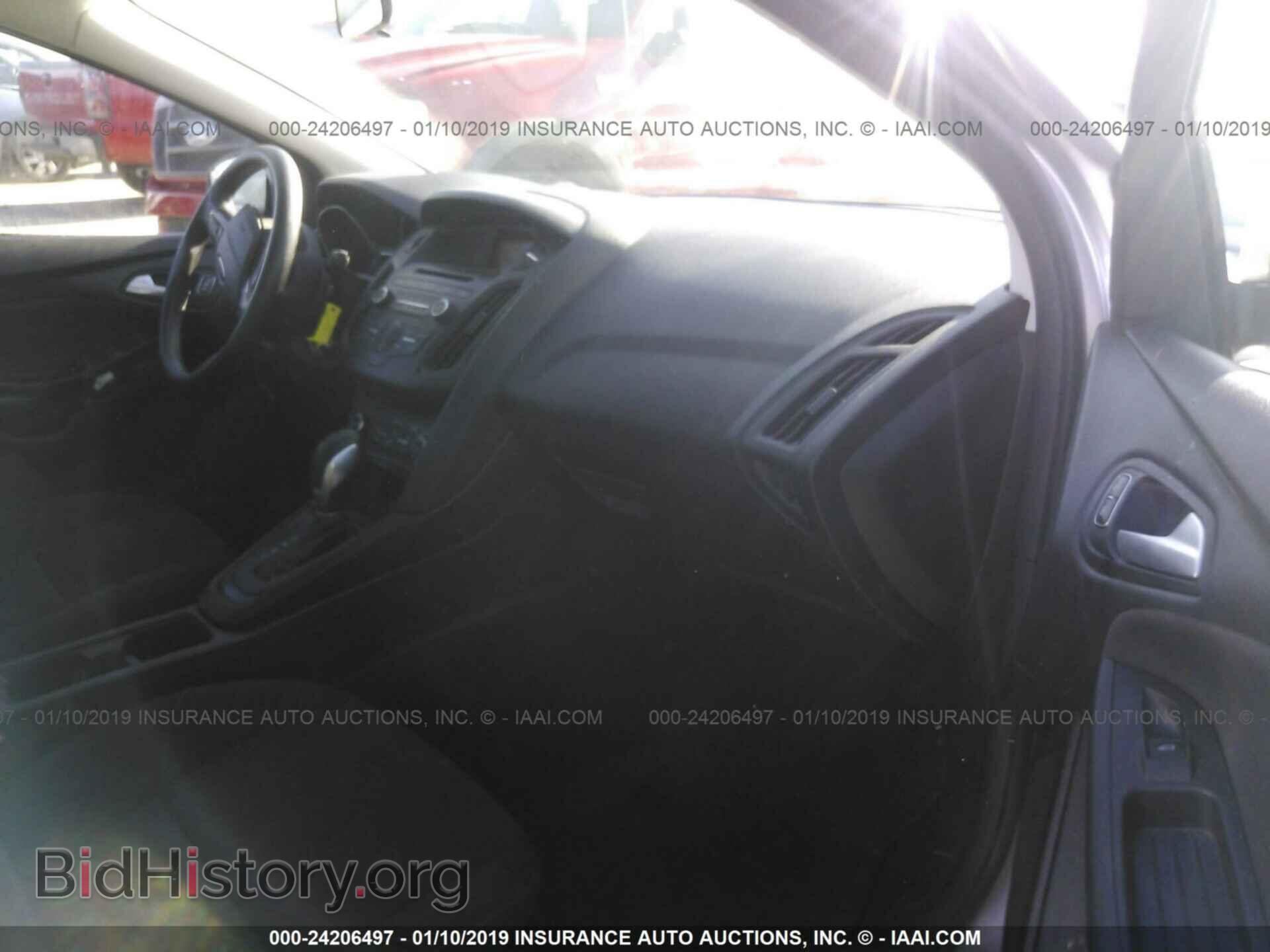 2017 FORD FOCUS - VIN: 1FADP3F21HL332942 - Photo 5