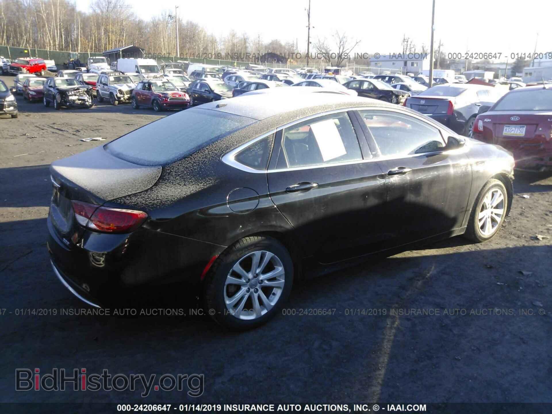 2015 CHRYSLER 200 - VIN: 1C3CCCAB0FN655359 - Фото 4