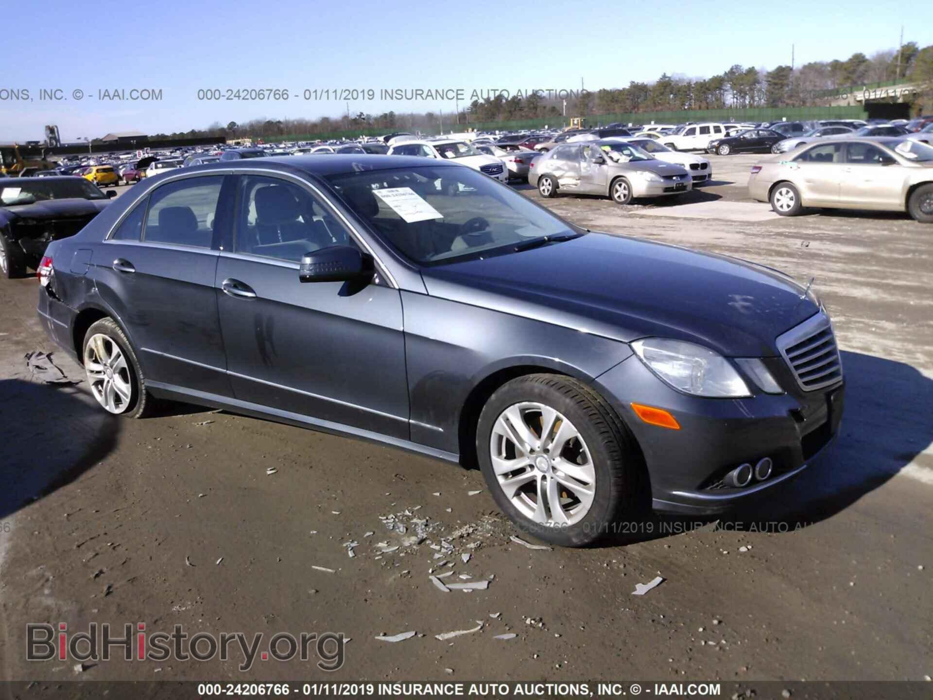 Photo WDDHF8HB5BA306202 - MERCEDES-BENZ E 2011