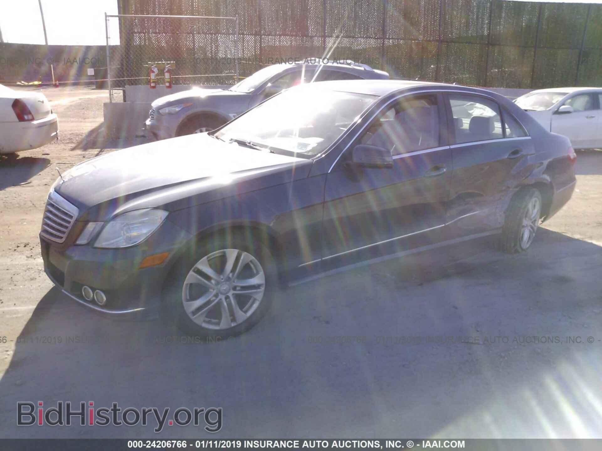 2011 MERCEDES-BENZ E - VIN: WDDHF8HB5BA306202 - Photo 2