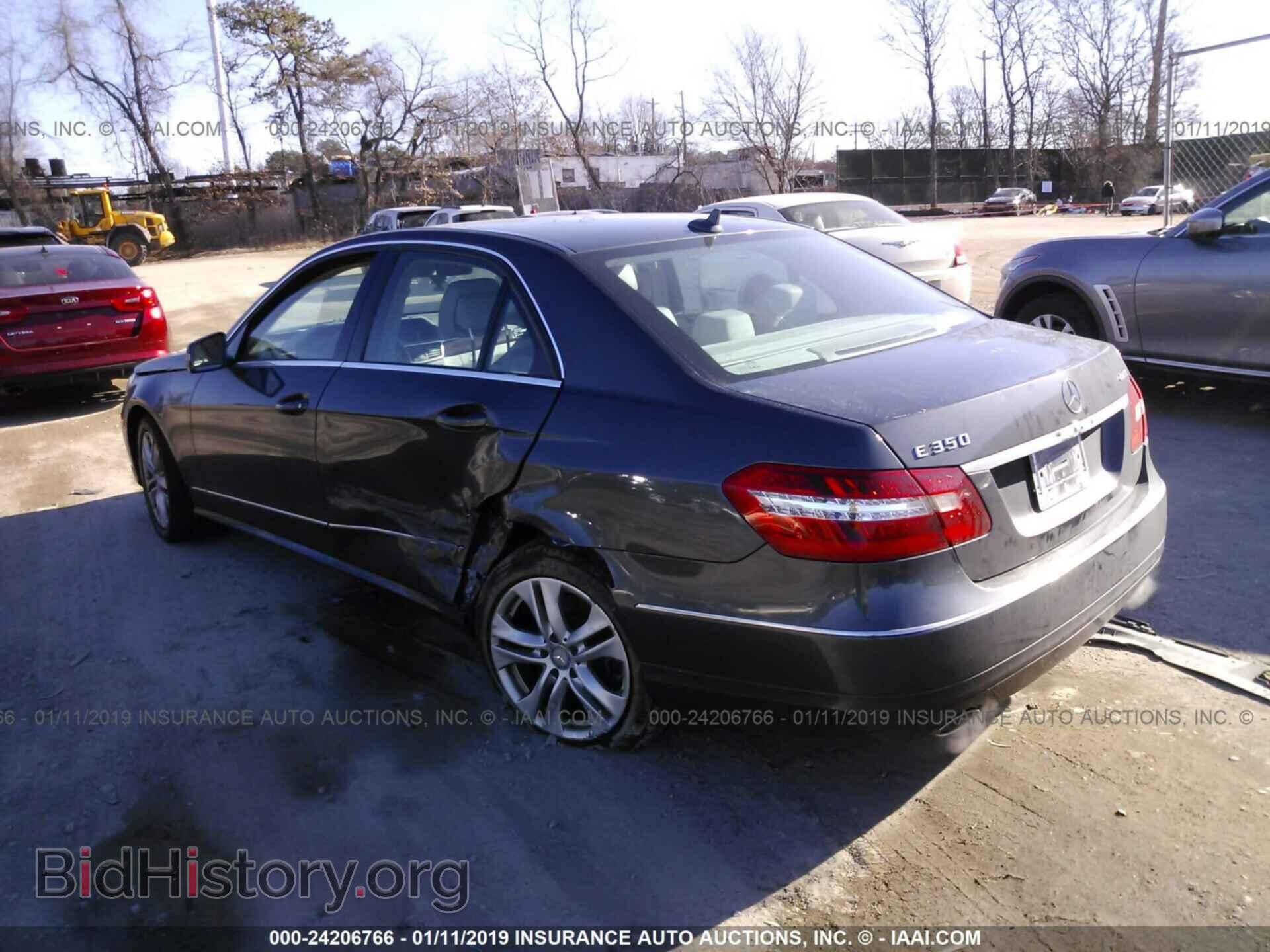 2011 MERCEDES-BENZ E - VIN: WDDHF8HB5BA306202 - Photo 3