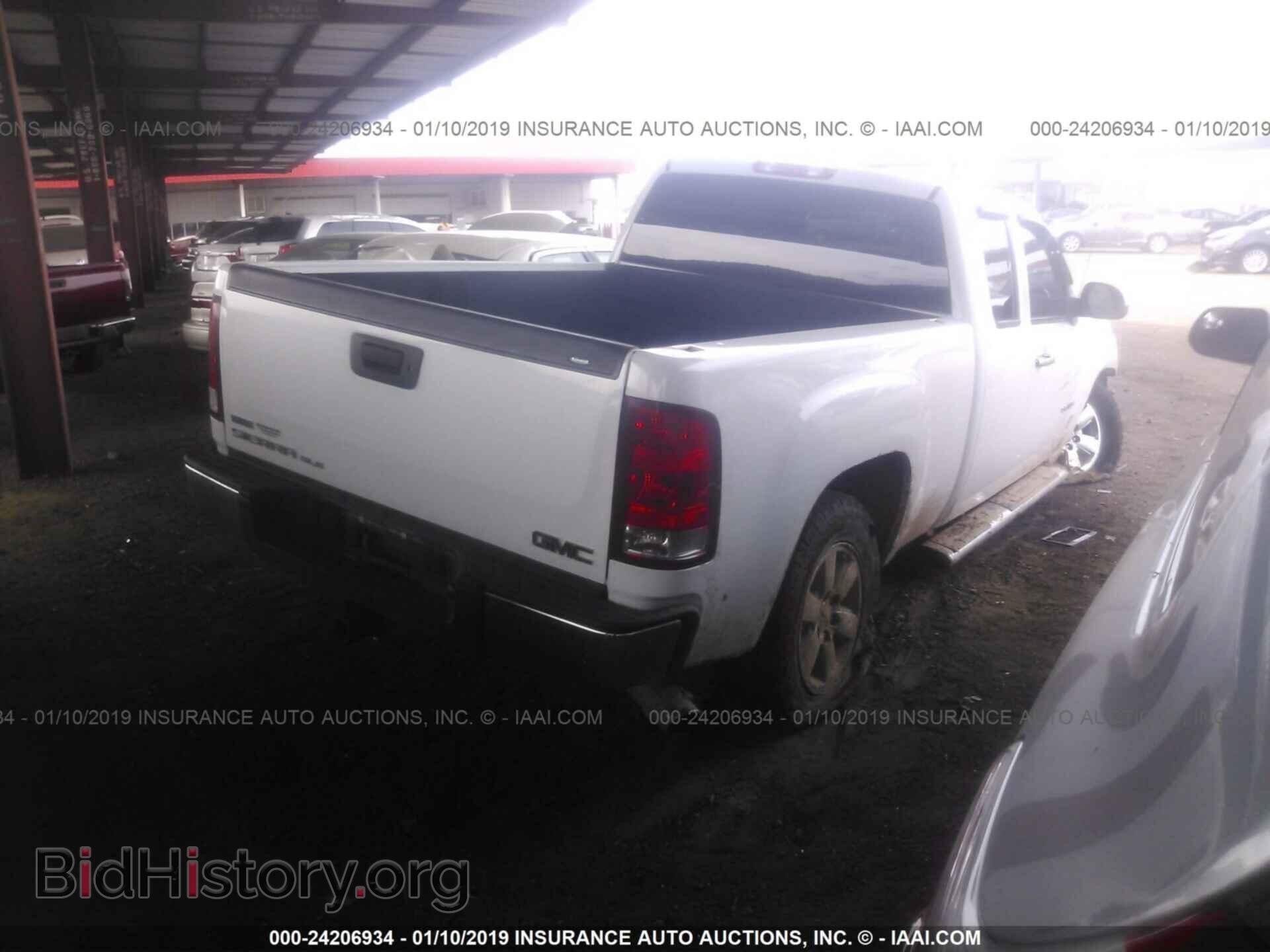 2011 GMC SIERRA - VIN: 1GTR2VE38BZ416006 - Фото 4