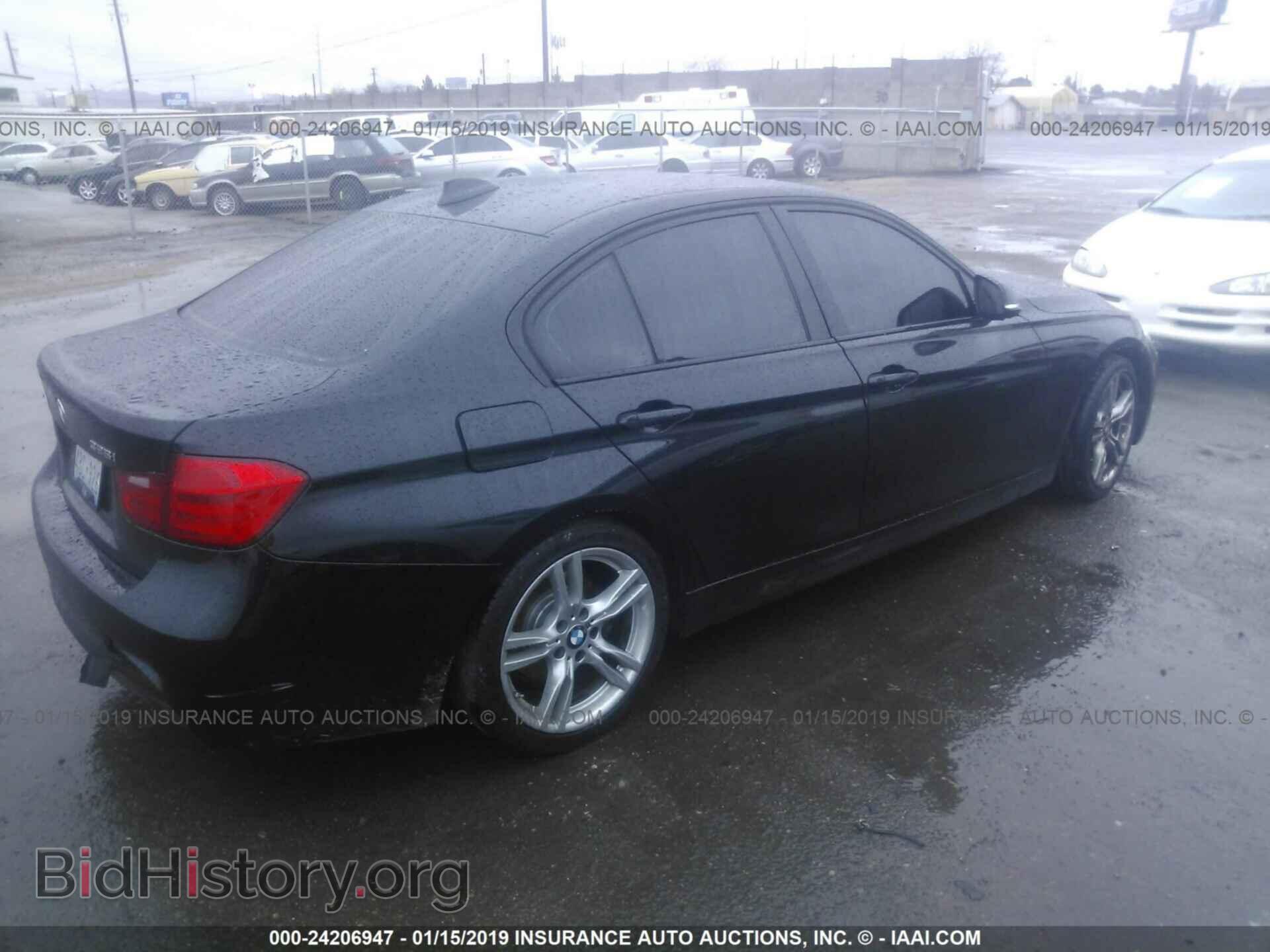 2013 BMW 328 - VIN: WBA3A5C59DF357210 - Фото 4