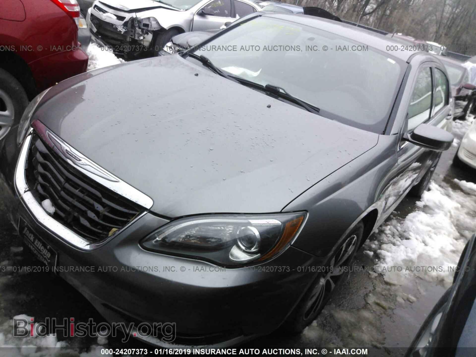 2012 CHRYSLER 200 - VIN: 1C3CCBBG8CN258384 - Фото 2