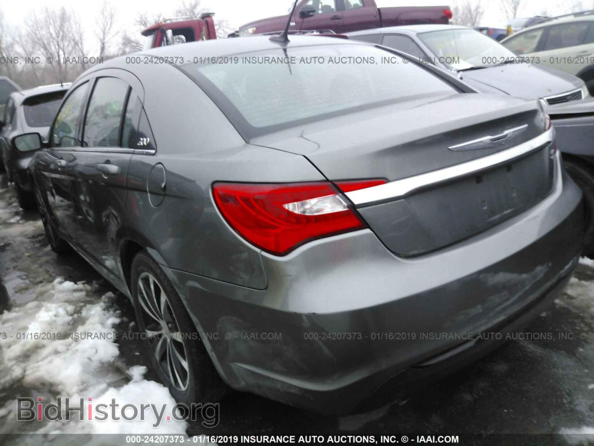 2012 CHRYSLER 200 - VIN: 1C3CCBBG8CN258384 - Фото 3