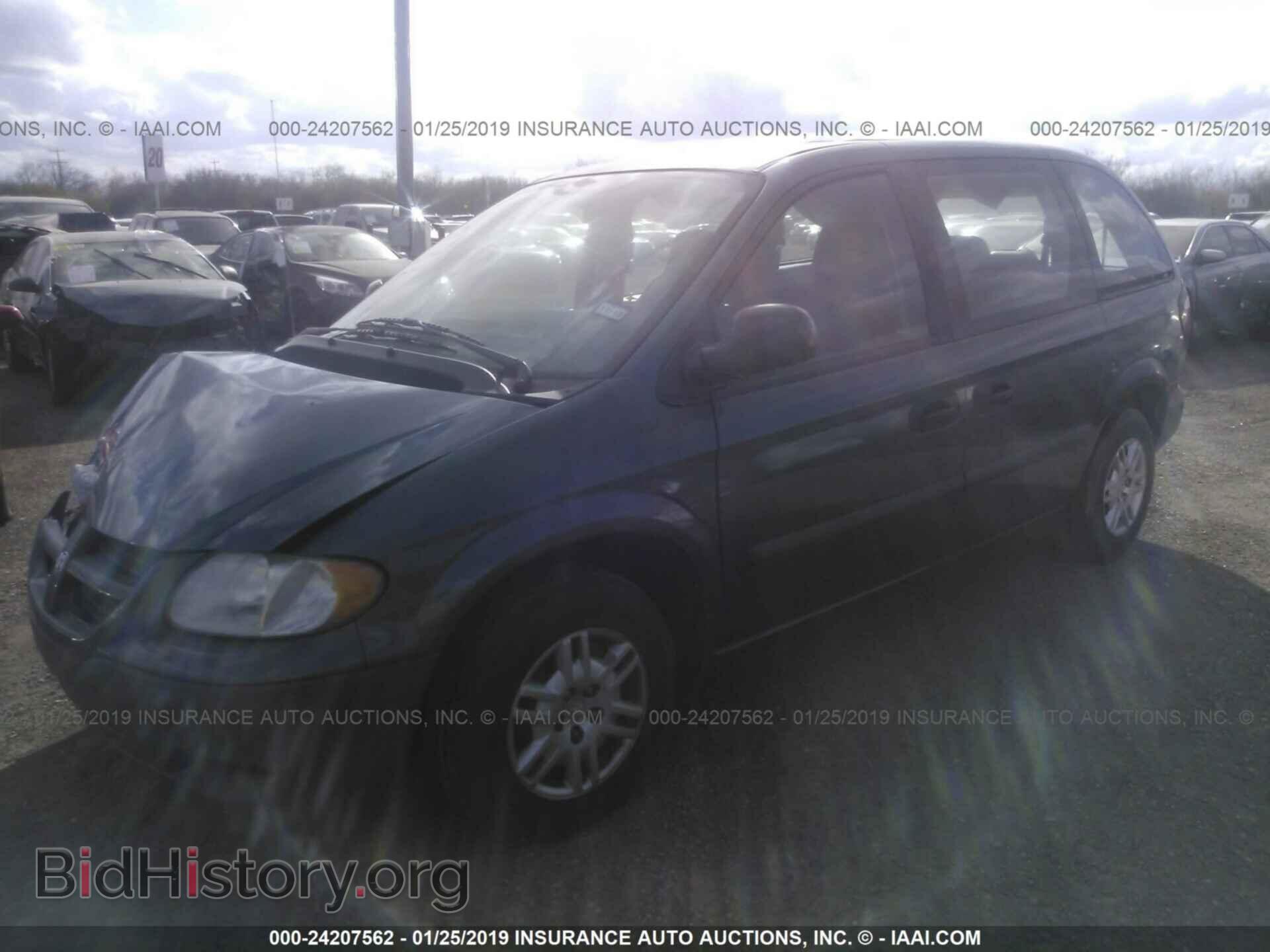 2005 DODGE CARAVAN - VIN: 1D4GP25B05B337721 - Photo 2