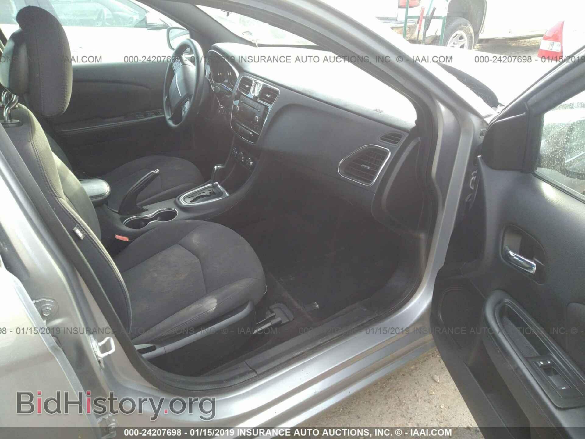 2013 CHRYSLER 200 - VIN: 1C3CCBABXDN647907 - Photo 5