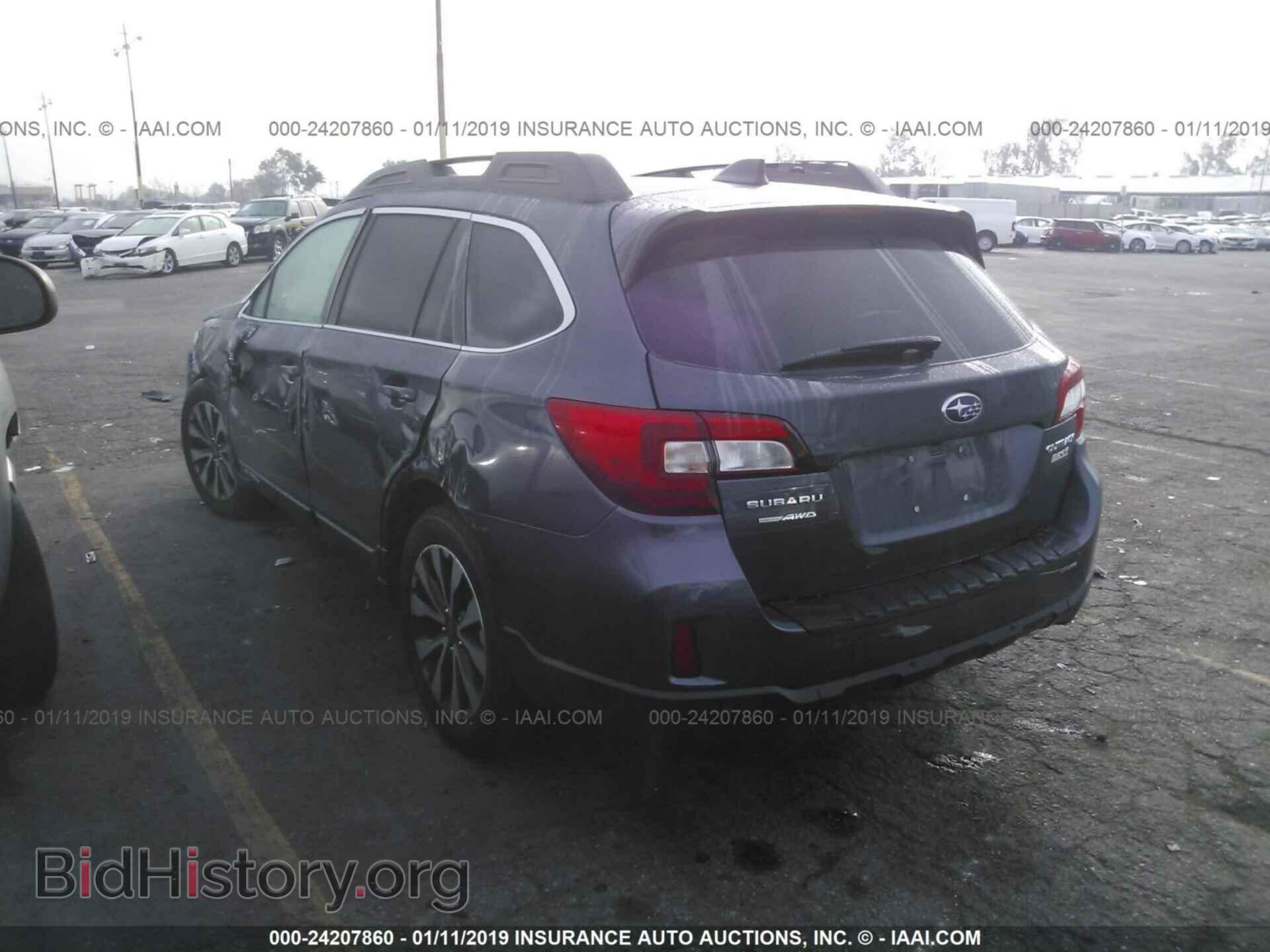 2017 SUBARU OUTBACK - VIN: 4S4BSANC6H3375196 - Фото 3