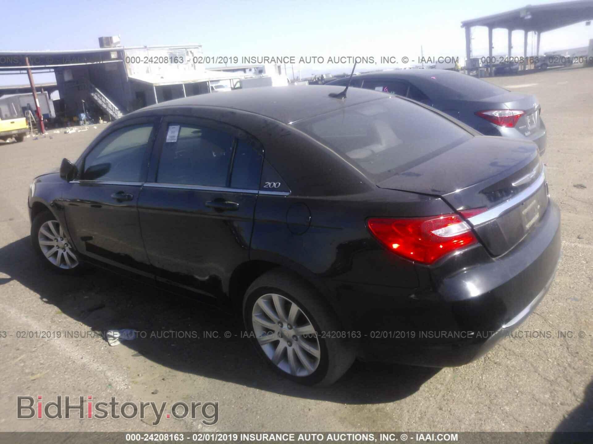 2013 CHRYSLER 200 - VIN: 1C3CCBBB7DN763354 - Фото 3