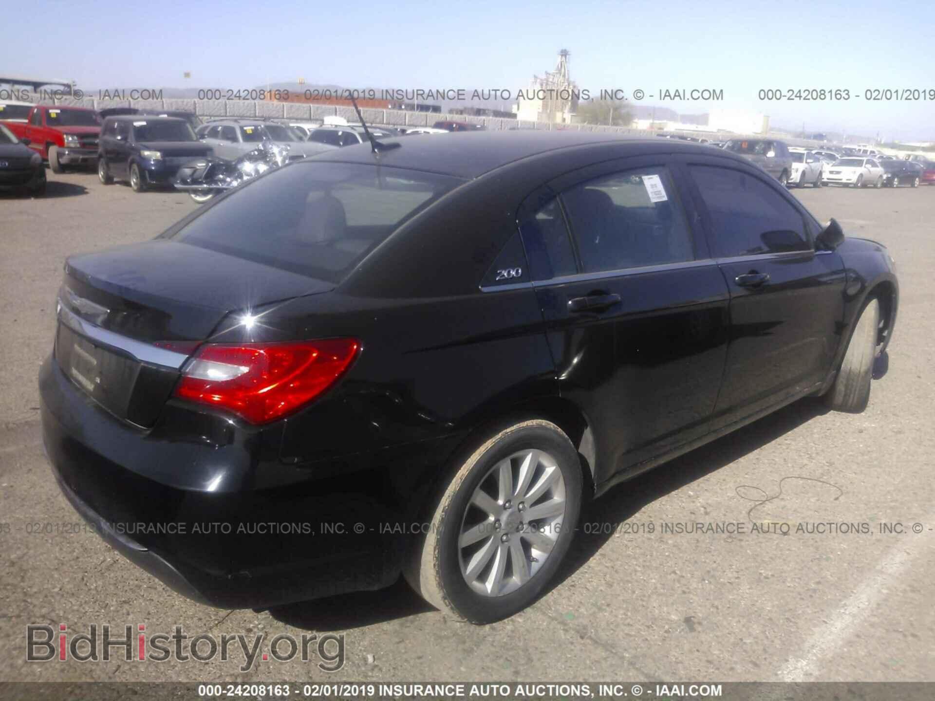2013 CHRYSLER 200 - VIN: 1C3CCBBB7DN763354 - Фото 4