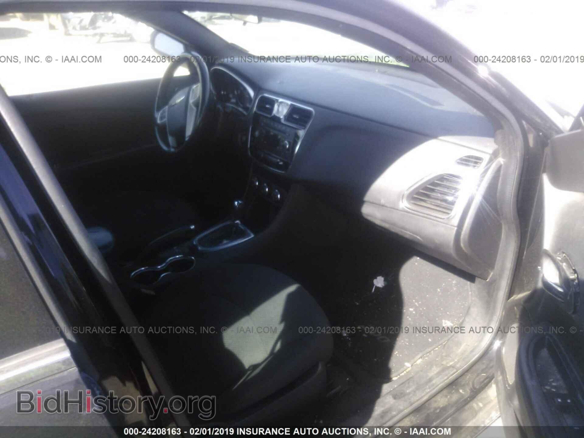 2013 CHRYSLER 200 - VIN: 1C3CCBBB7DN763354 - Фото 5