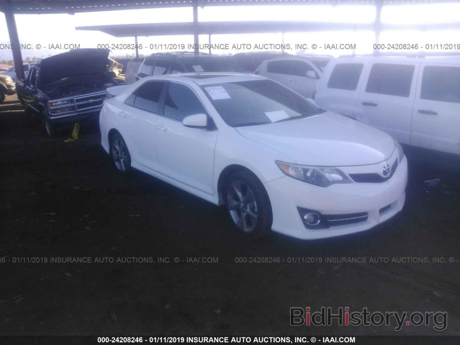 Photo 4T1BF1FK4EU735694 - TOYOTA CAMRY 2014