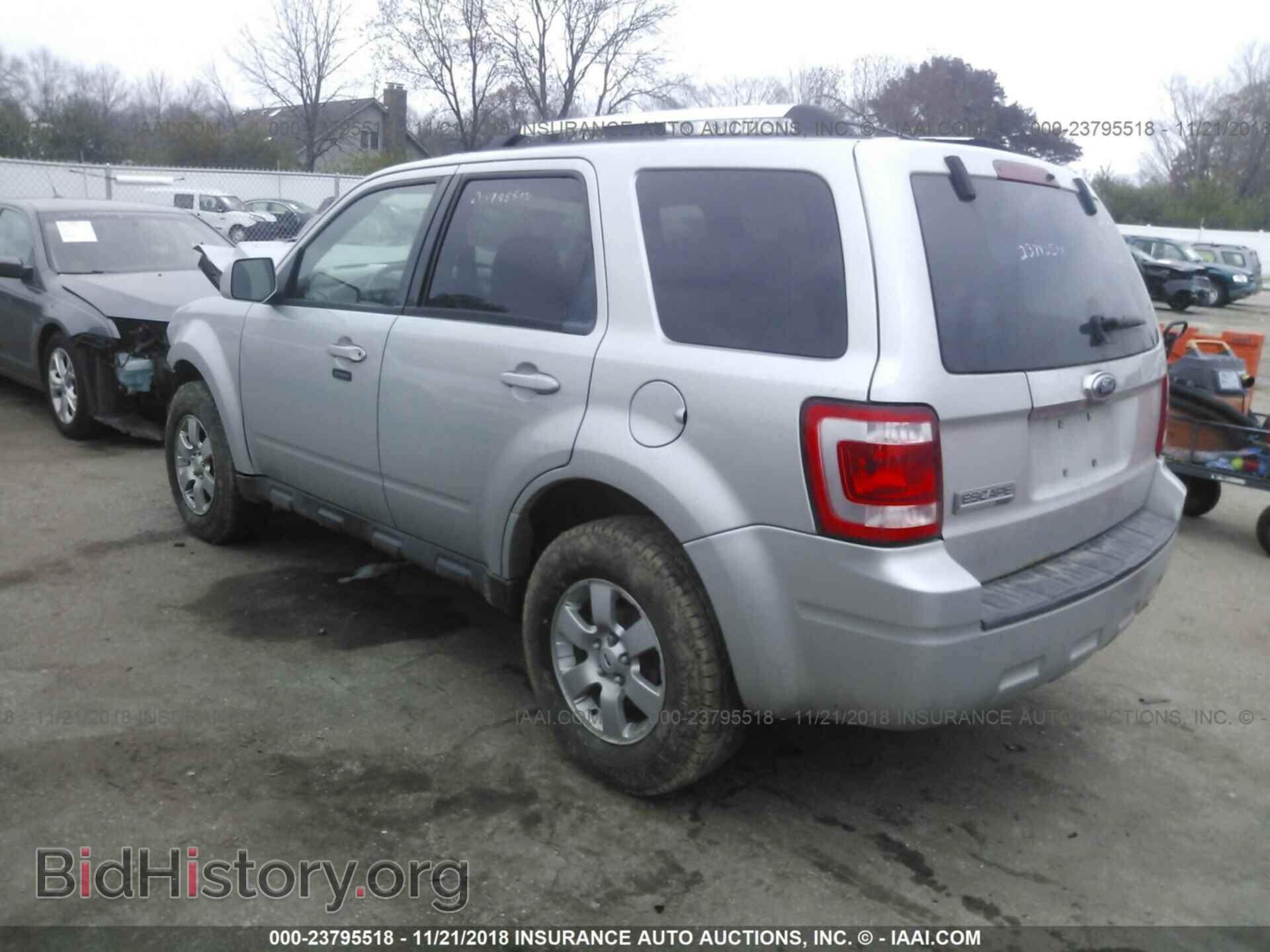 2009 FORD ESCAPE - VIN: 1FMCU04799KD05924 - Фото 3