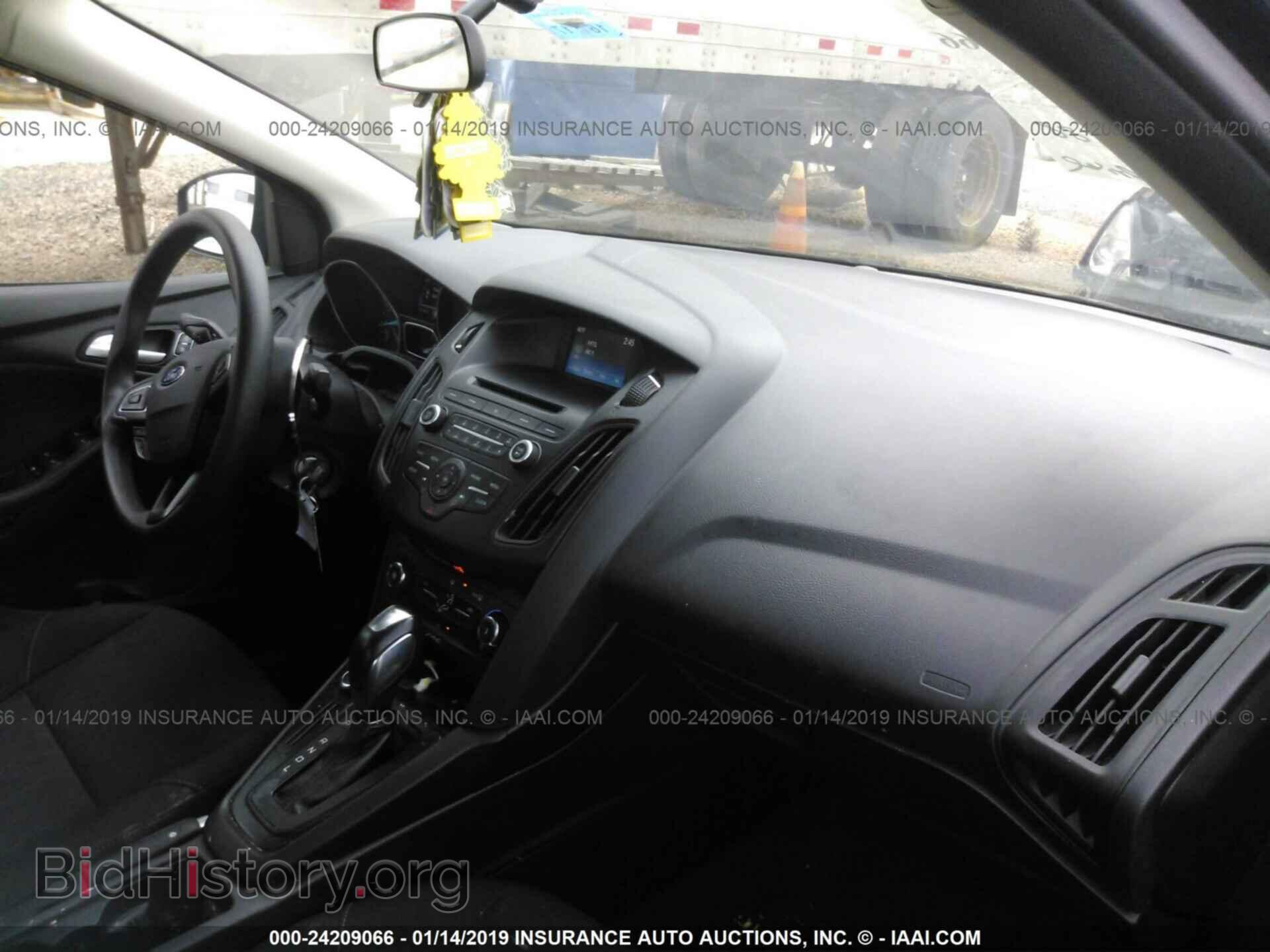 2016 FORD FOCUS - VIN: 1FADP3F27GL215087 - Photo 5