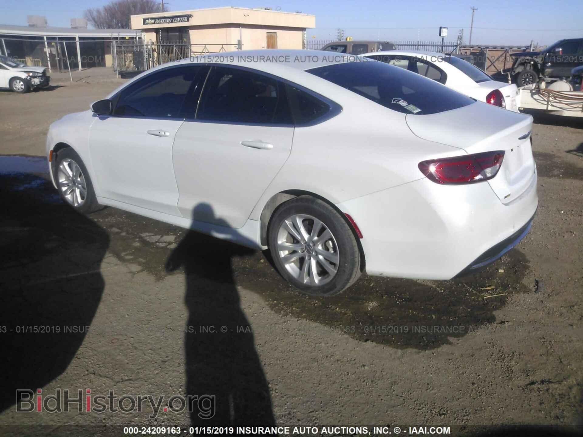 2015 CHRYSLER 200 - VIN: 1C3CCCAB7FN602979 - Photo 3