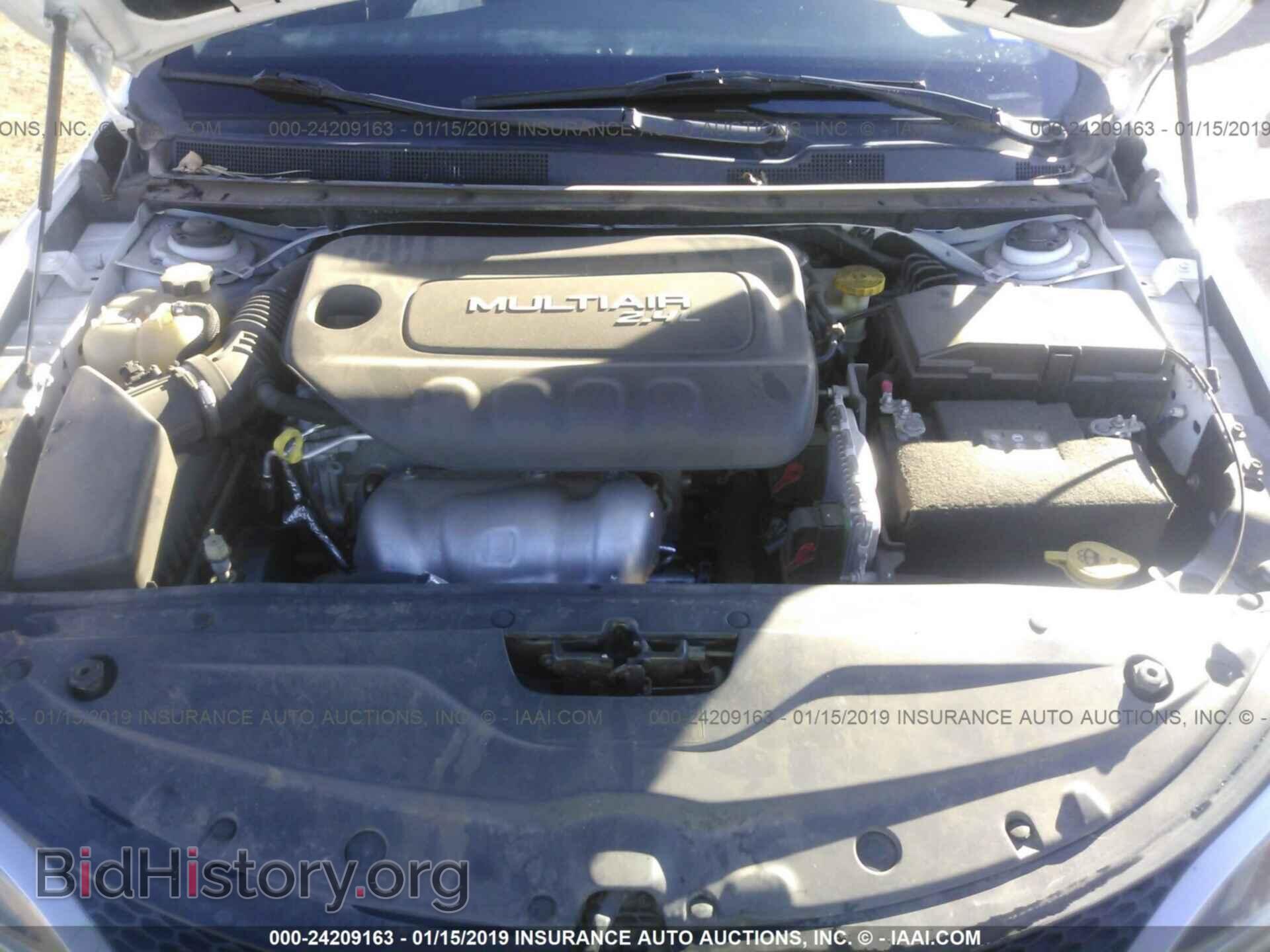 2015 CHRYSLER 200 - VIN: 1C3CCCAB7FN602979 - Photo 10