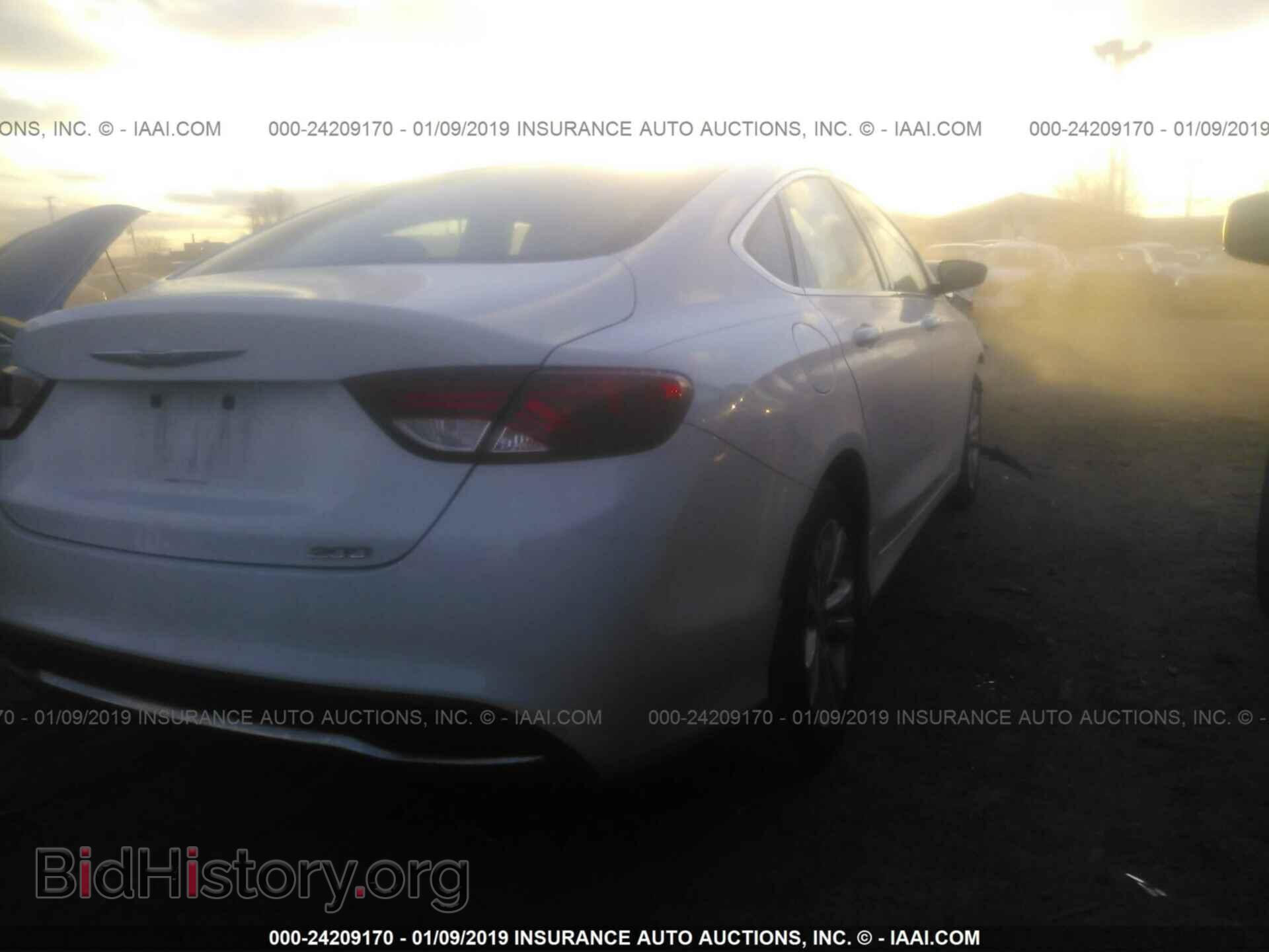 2015 CHRYSLER 200 - VIN: 1C3CCCAB3FN711178 - Фото 4