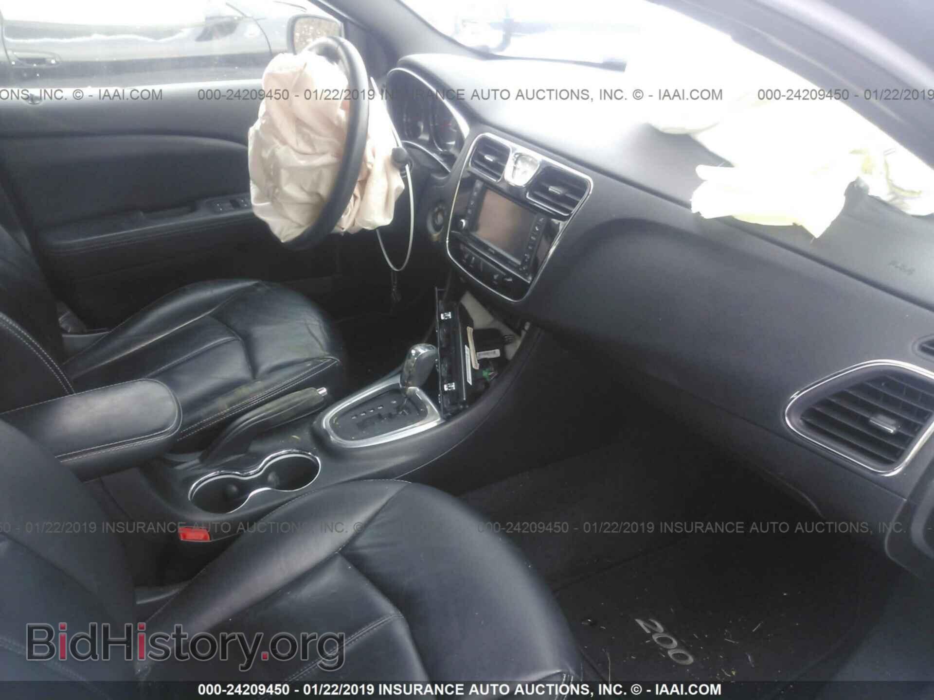 2013 CHRYSLER 200 - VIN: 1C3CCBCG5DN747048 - Фото 5