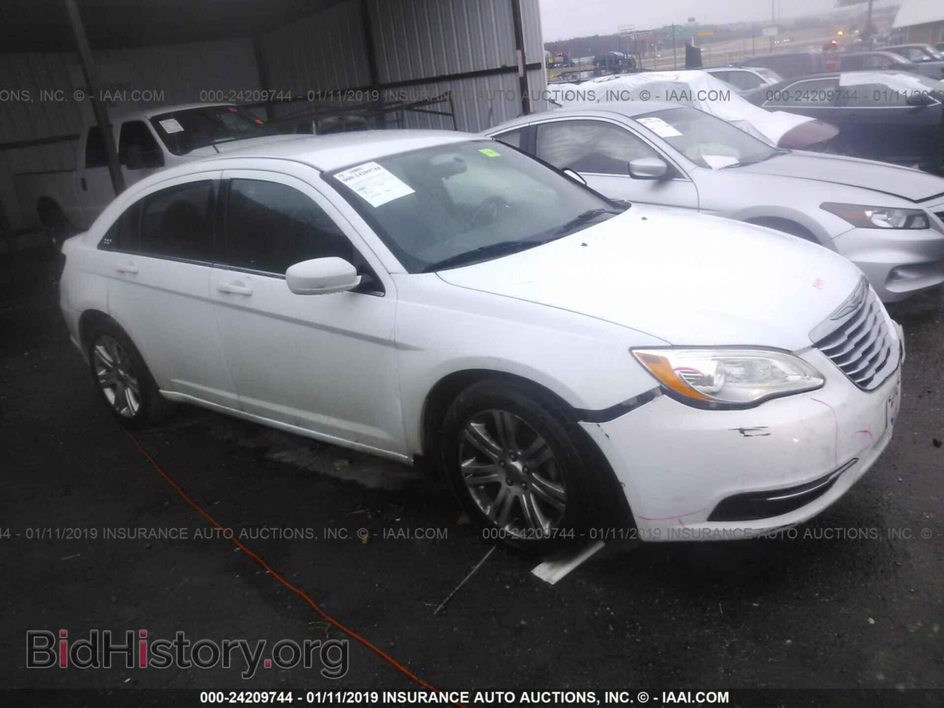 Фотография 1C3CCBBB9DN763856 - CHRYSLER 200 2013