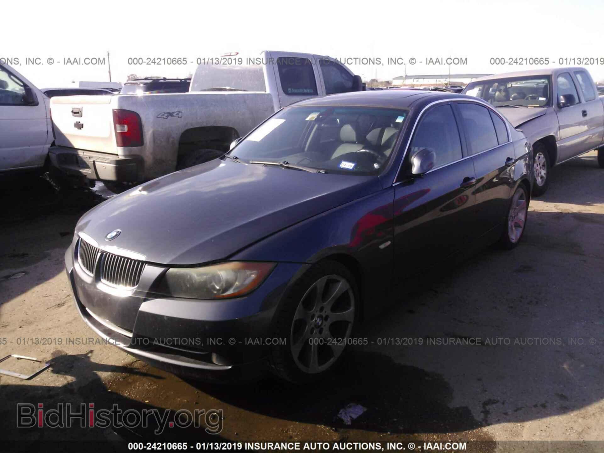 2007 BMW 335 - VIN: WBAVB73547VF53070 - Фото 2
