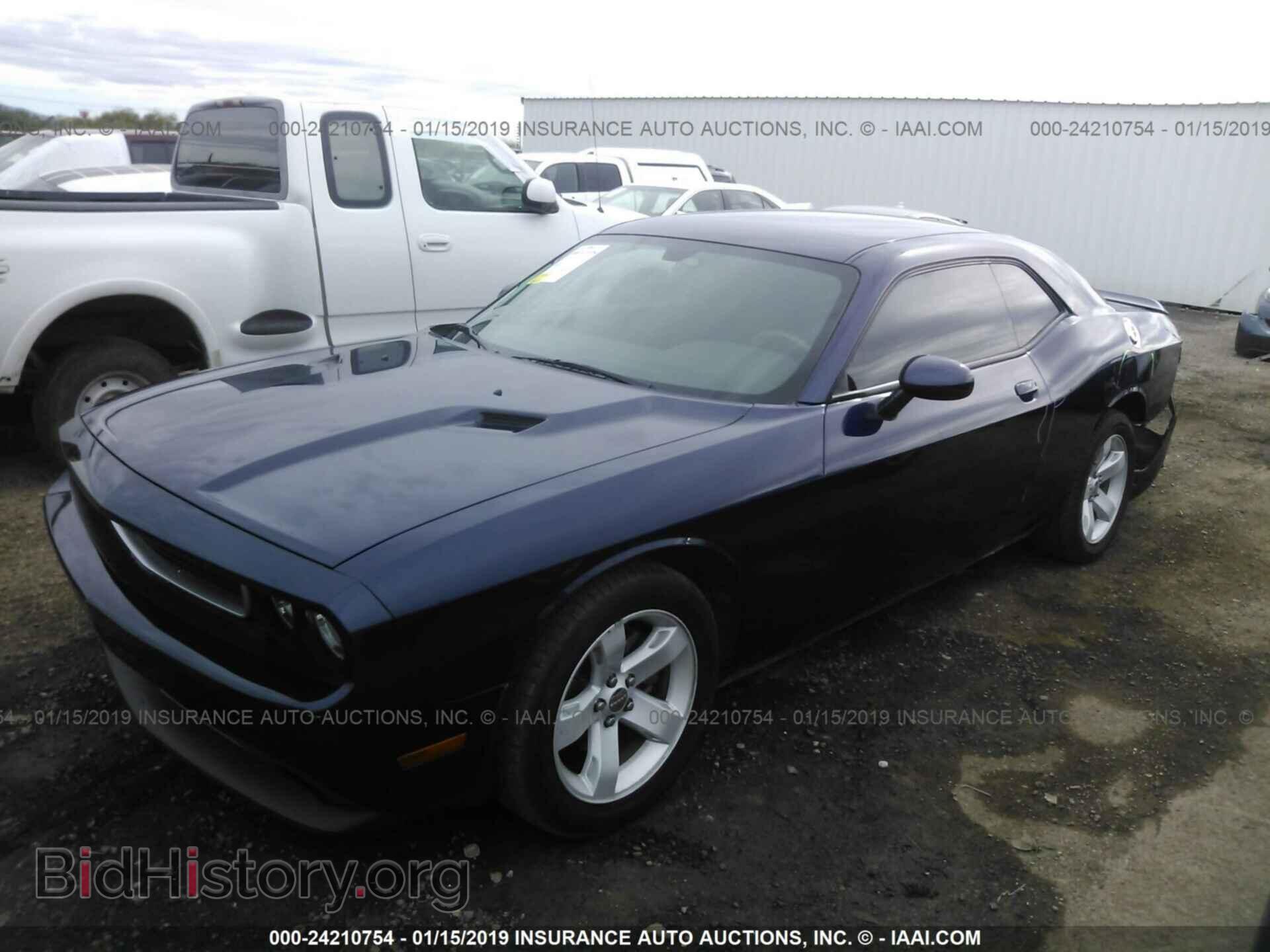 2014 DODGE CHALLENGER - VIN: 2C3CDYAG9EH283372 - Фото 2