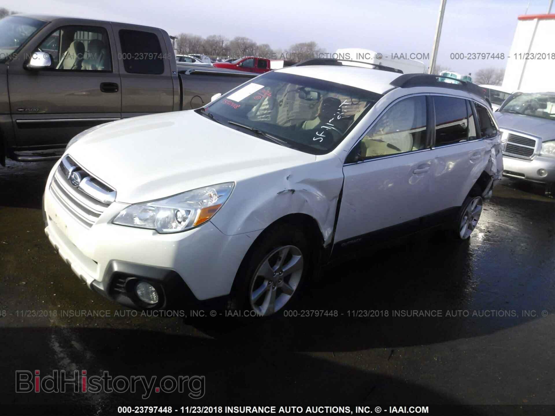 2014 SUBARU OUTBACK - VIN: 4S4BRBCC7E3210838 - Photo 2