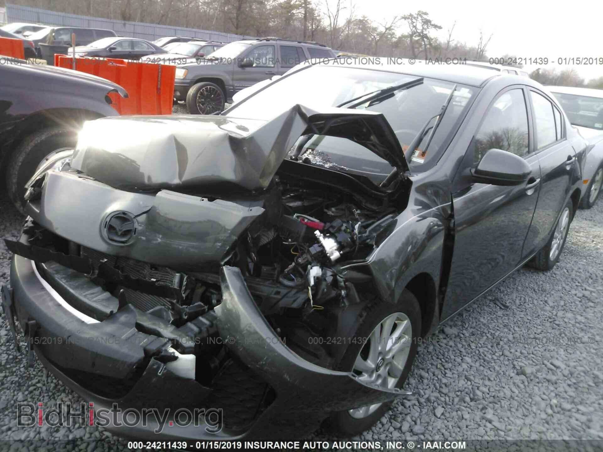 2013 MAZDA 3 - VIN: JM1BL1VP6D1815895 - Фото 2