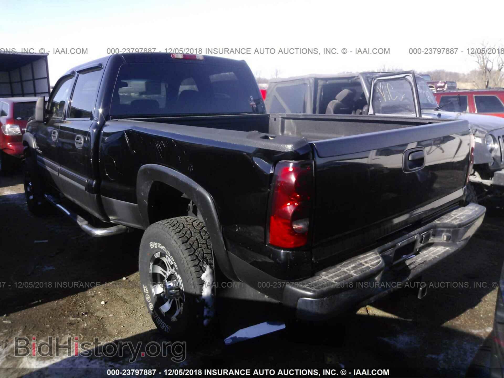 2007 CHEVROLET SILVERADO - VIN: 1GCHK23D87F130526 - Фото 3