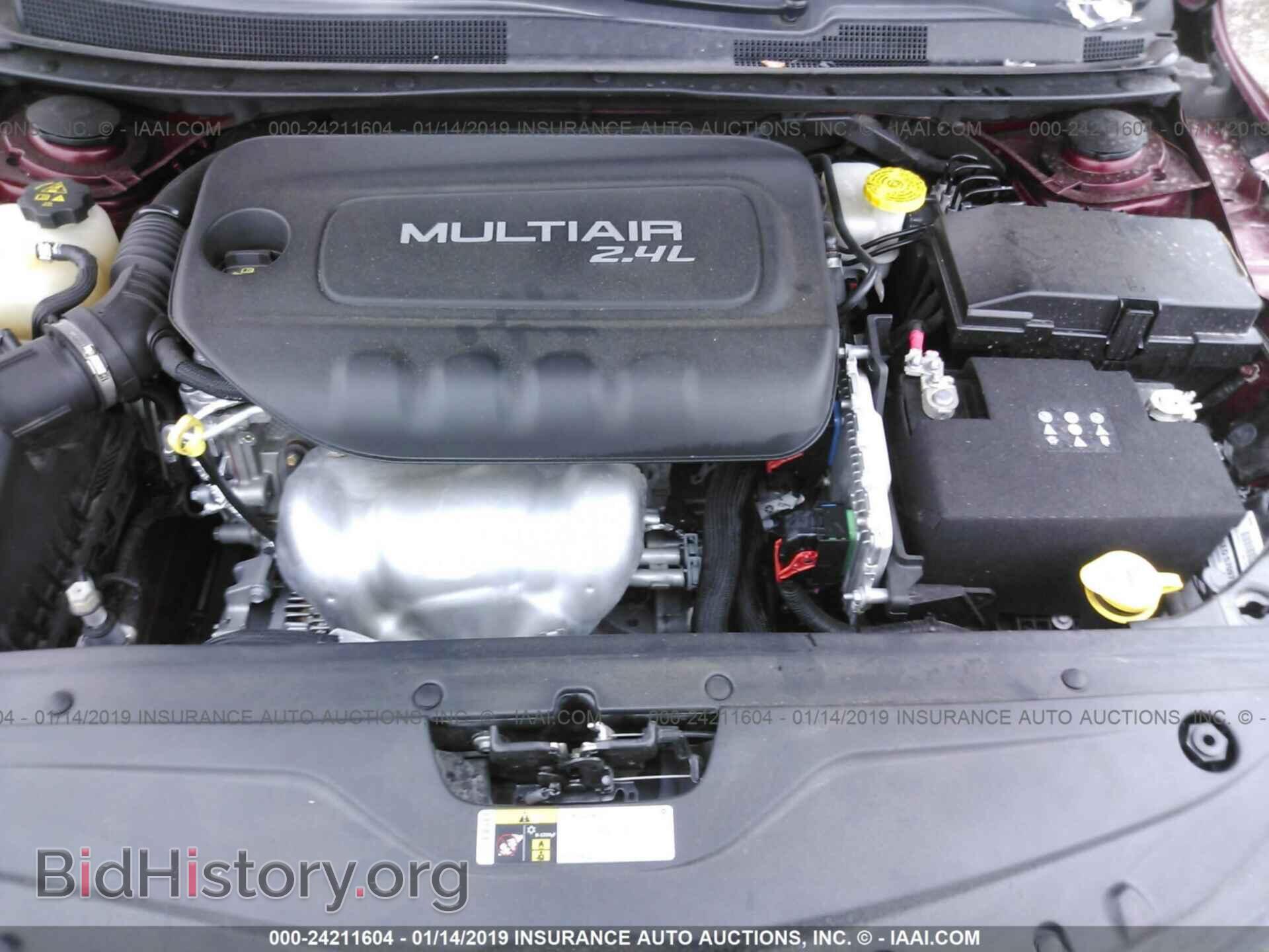 2016 CHRYSLER 200 - VIN: 1C3CCCAB9GN129930 - Photo 10