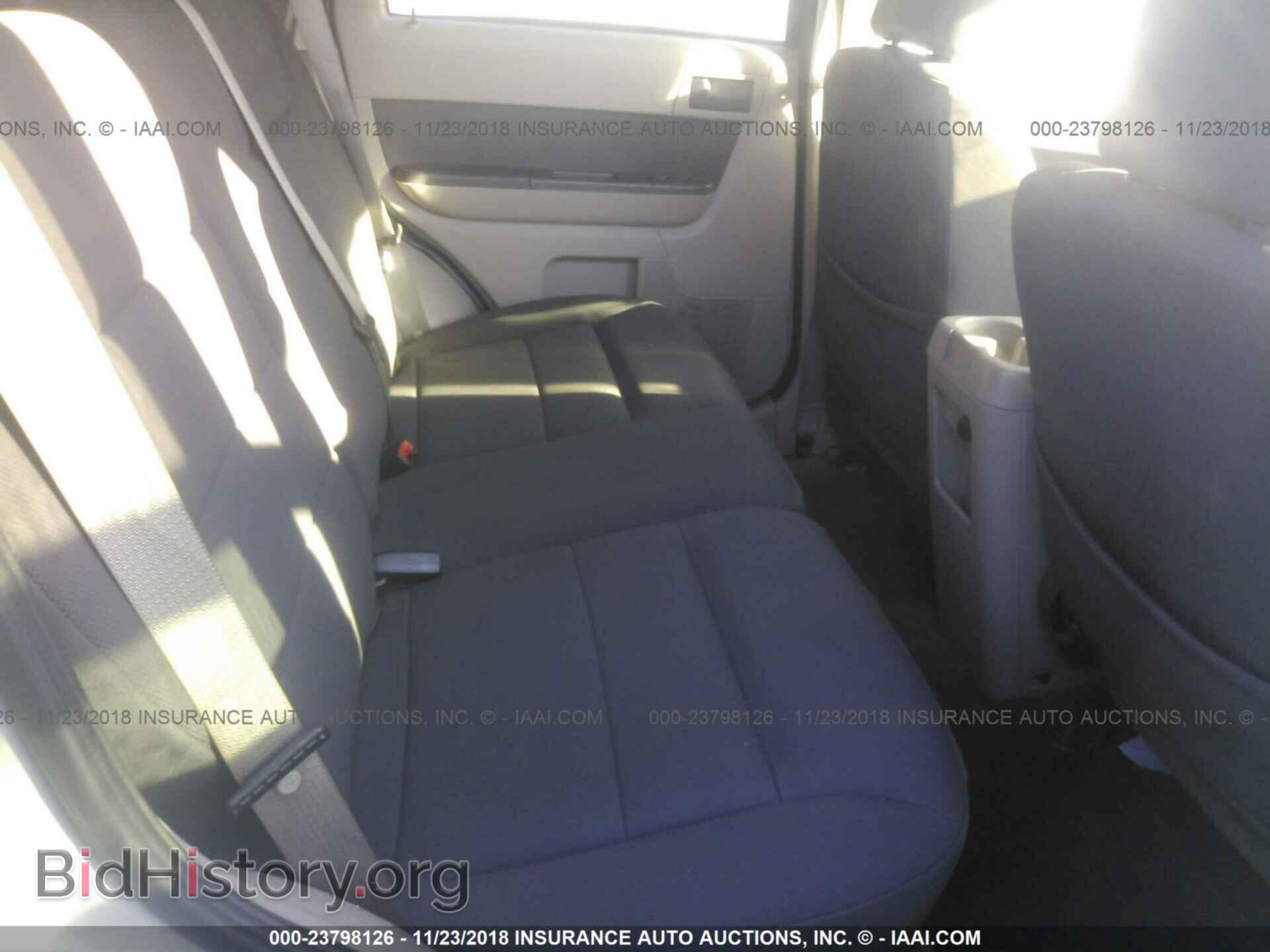 2009 FORD ESCAPE - VIN: 1FMCU03G39KC11233 - Фото 8