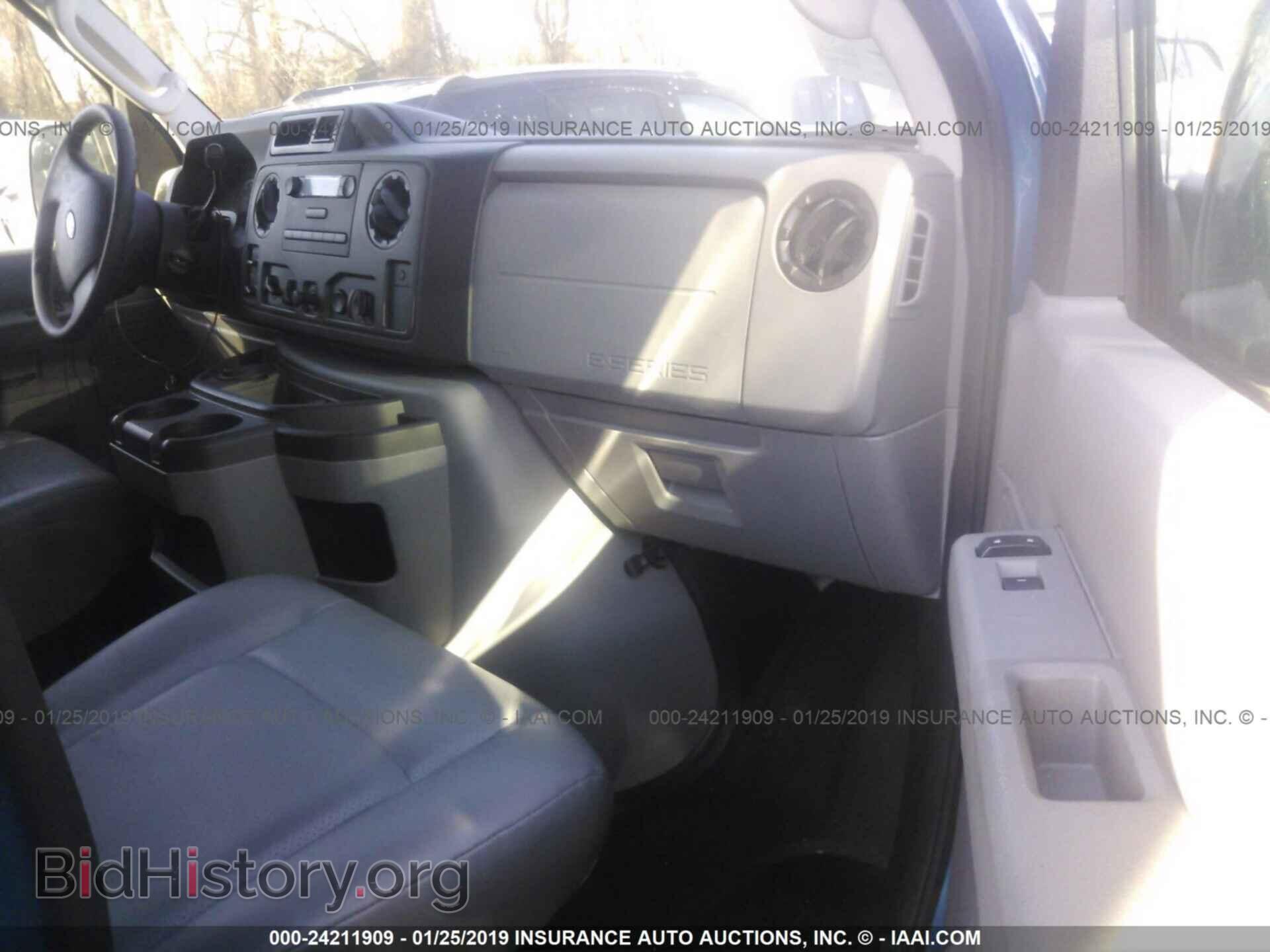 2011 FORD ECONOLINE - VIN: 1FBNE3BL4BDA58516 - Фото 5